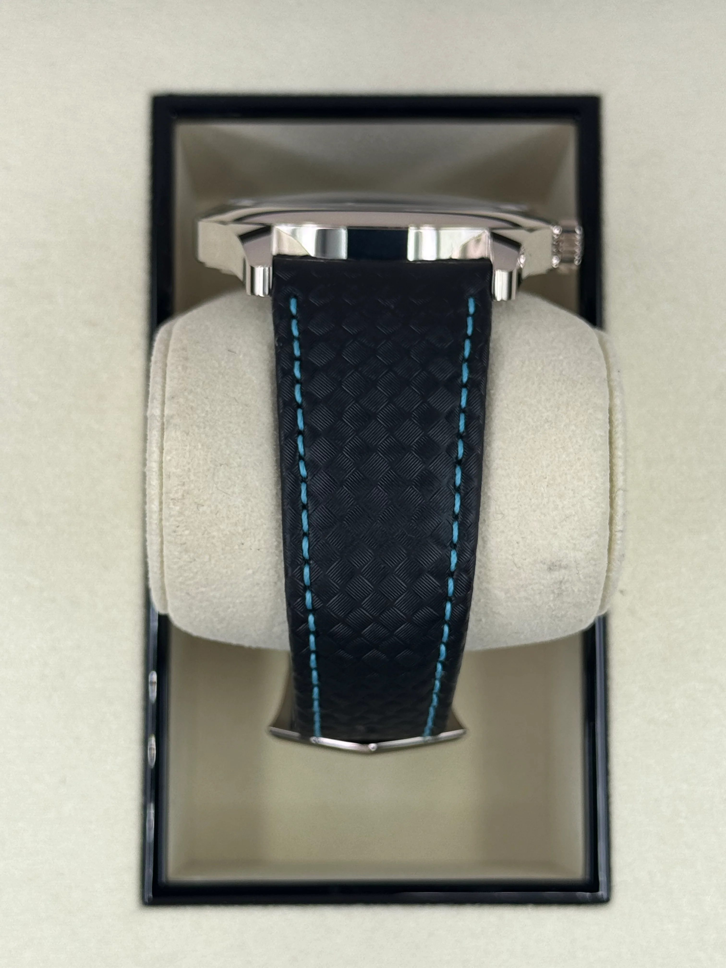2025 Patek Philippe Calatrava Blue 6007G White Gold Black Dial - Image 3