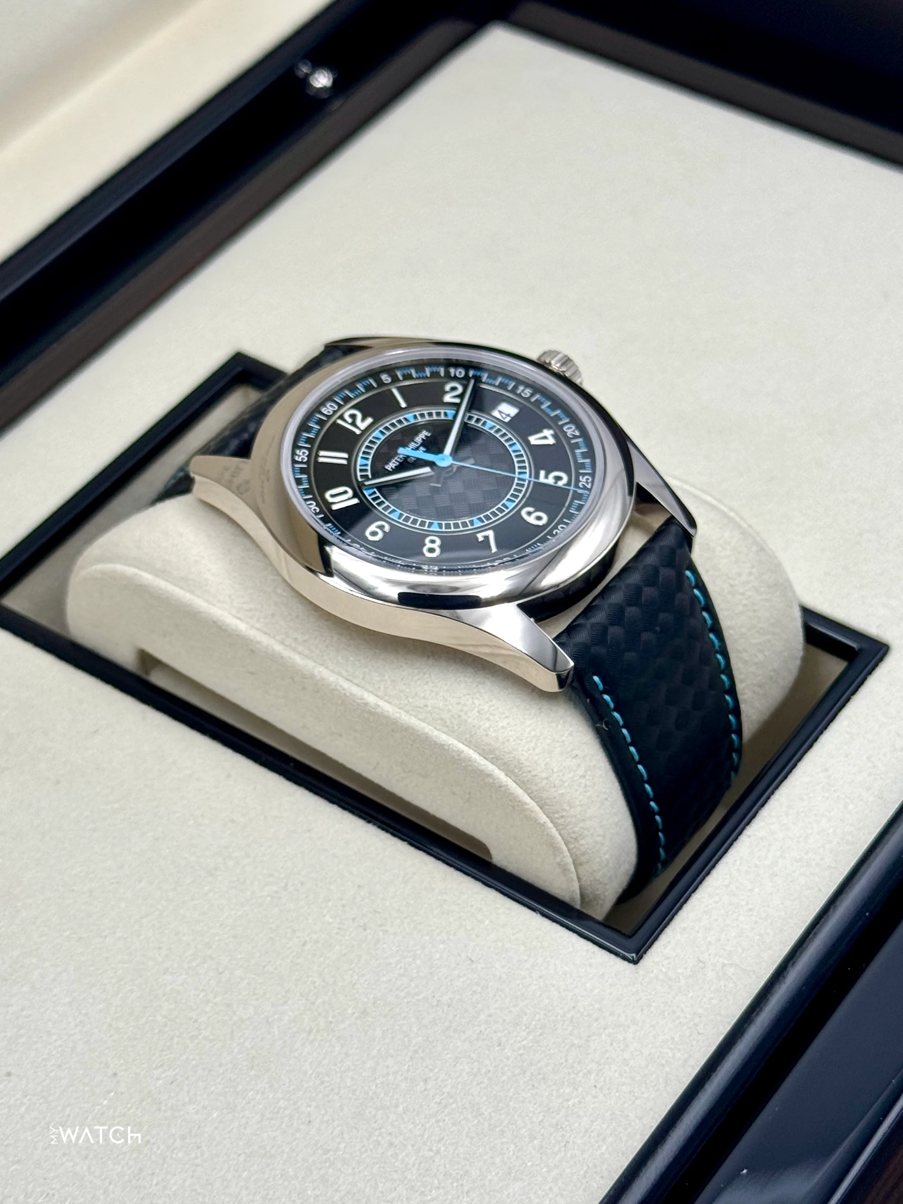 2025 Patek Philippe Calatrava Blue 6007G White Gold Black Dial - Image 5