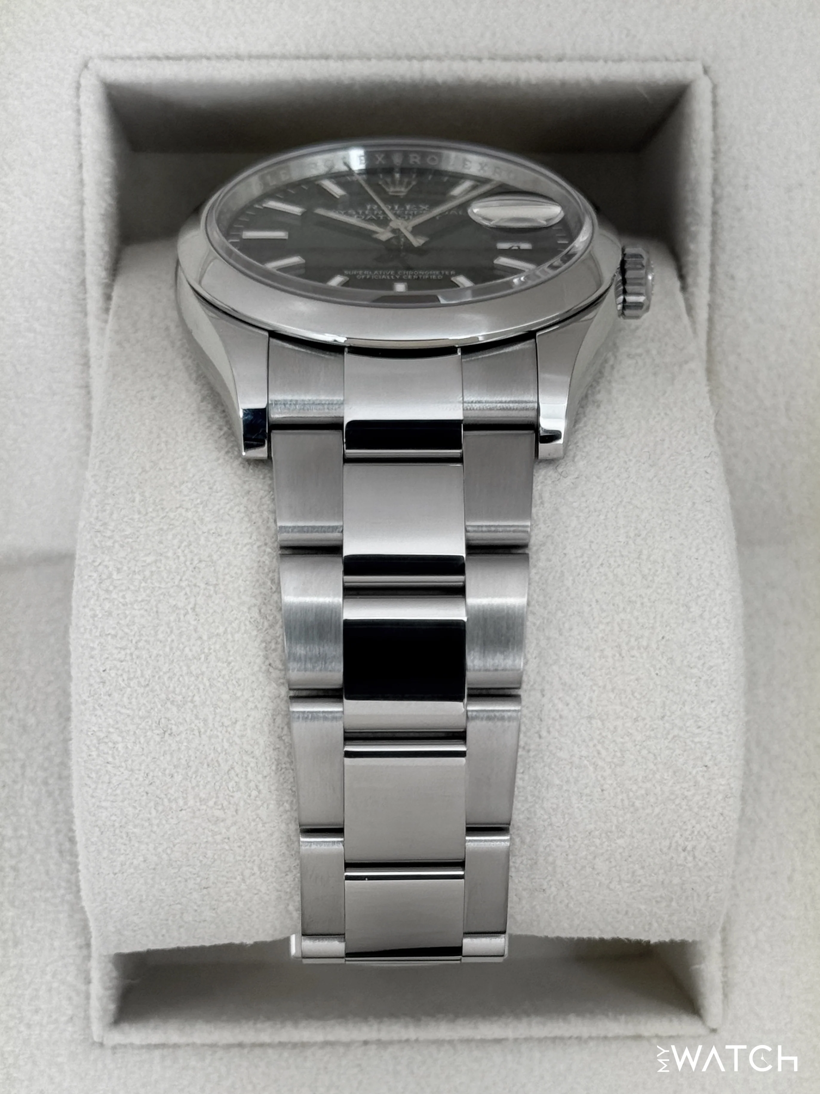 NEW 2025 Rolex Datejust 36mm 126200 Stainless Steel Oyster Blue Dial - Image 3