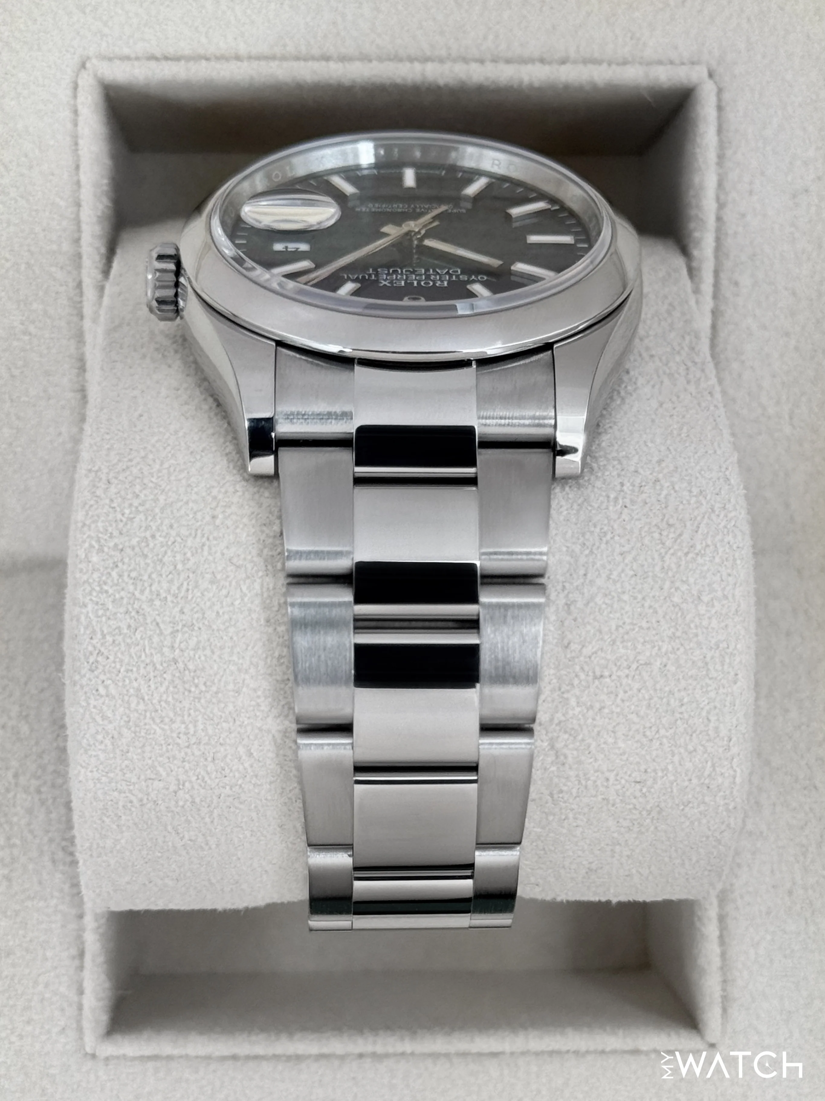 NEW 2025 Rolex Datejust 36mm 126200 Stainless Steel Oyster Blue Dial - Image 4