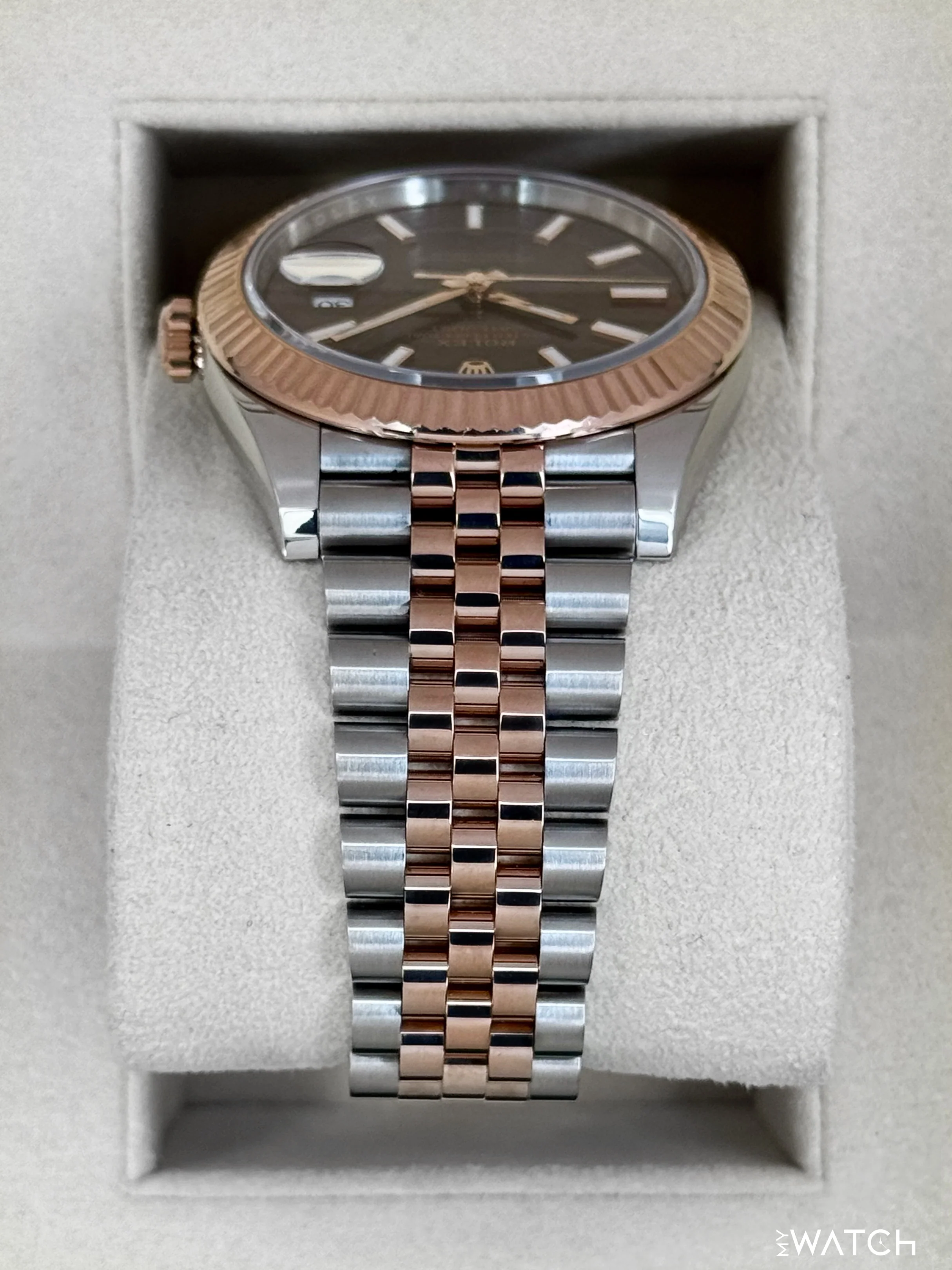 2025 Rolex Datejust 41mm 126331 Two-Tone Jubilee Chocolate Dial - Image 4