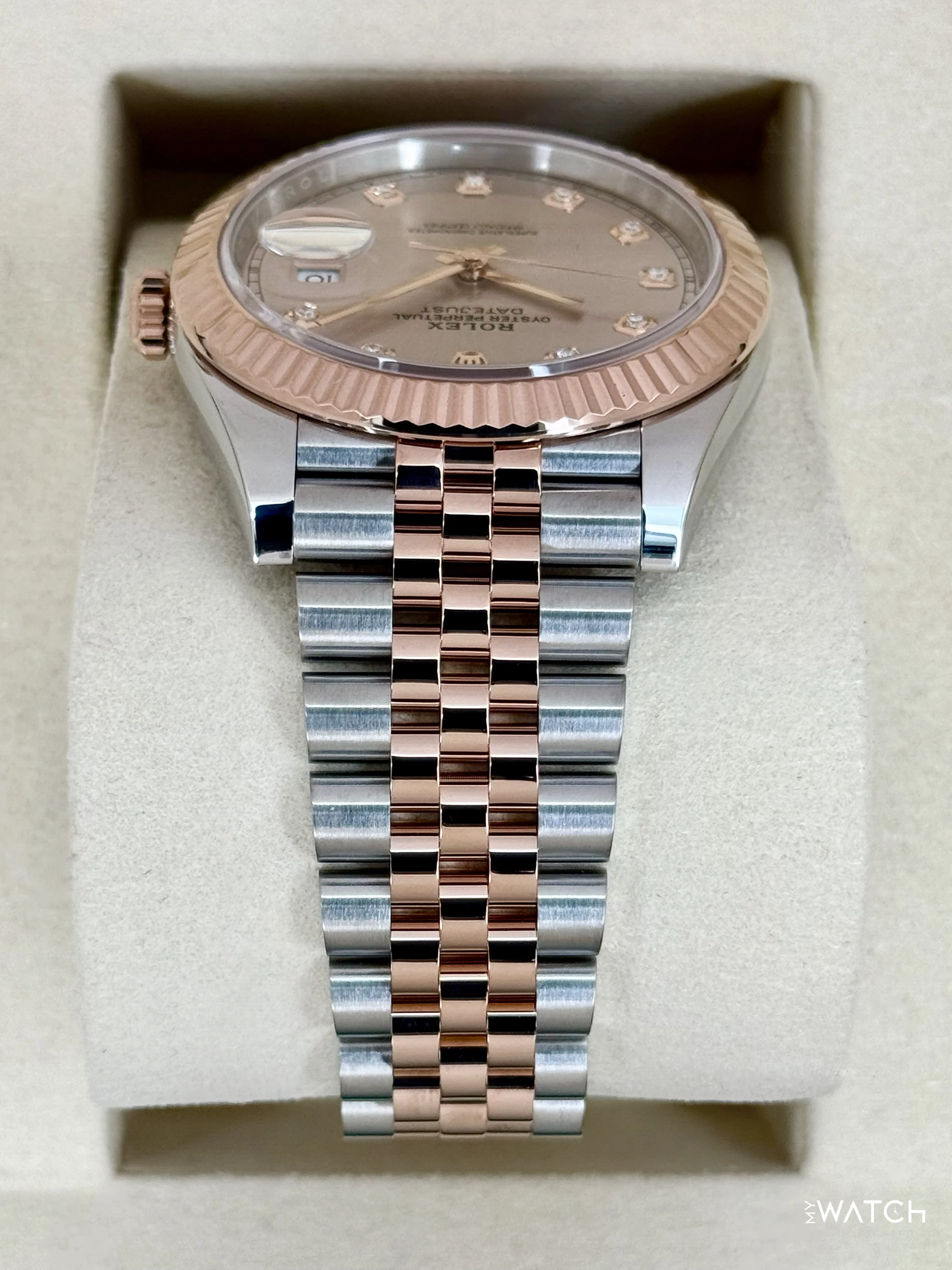 2025 Rolex Datejust 41mm 126331 Two-Tone Jubilee Sundust Diamond Dial - Image 4