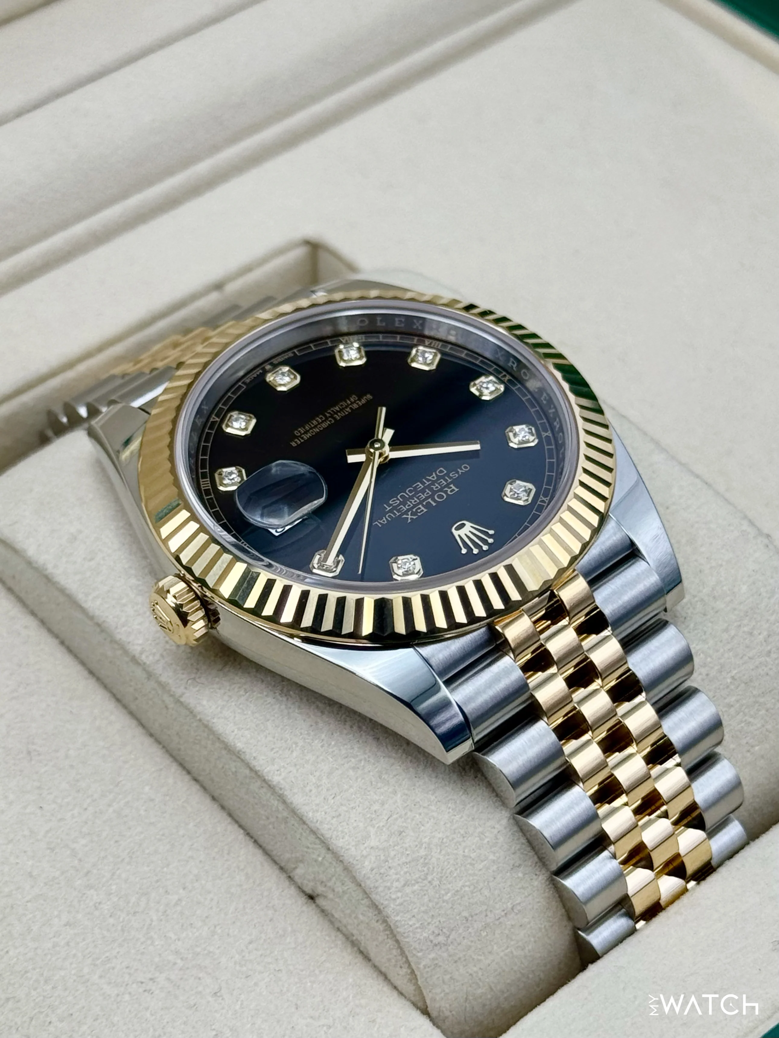 NEW 2025 Rolex Datejust 41mm 126333 Two-Tone Jubilee Black Dial - Image 8