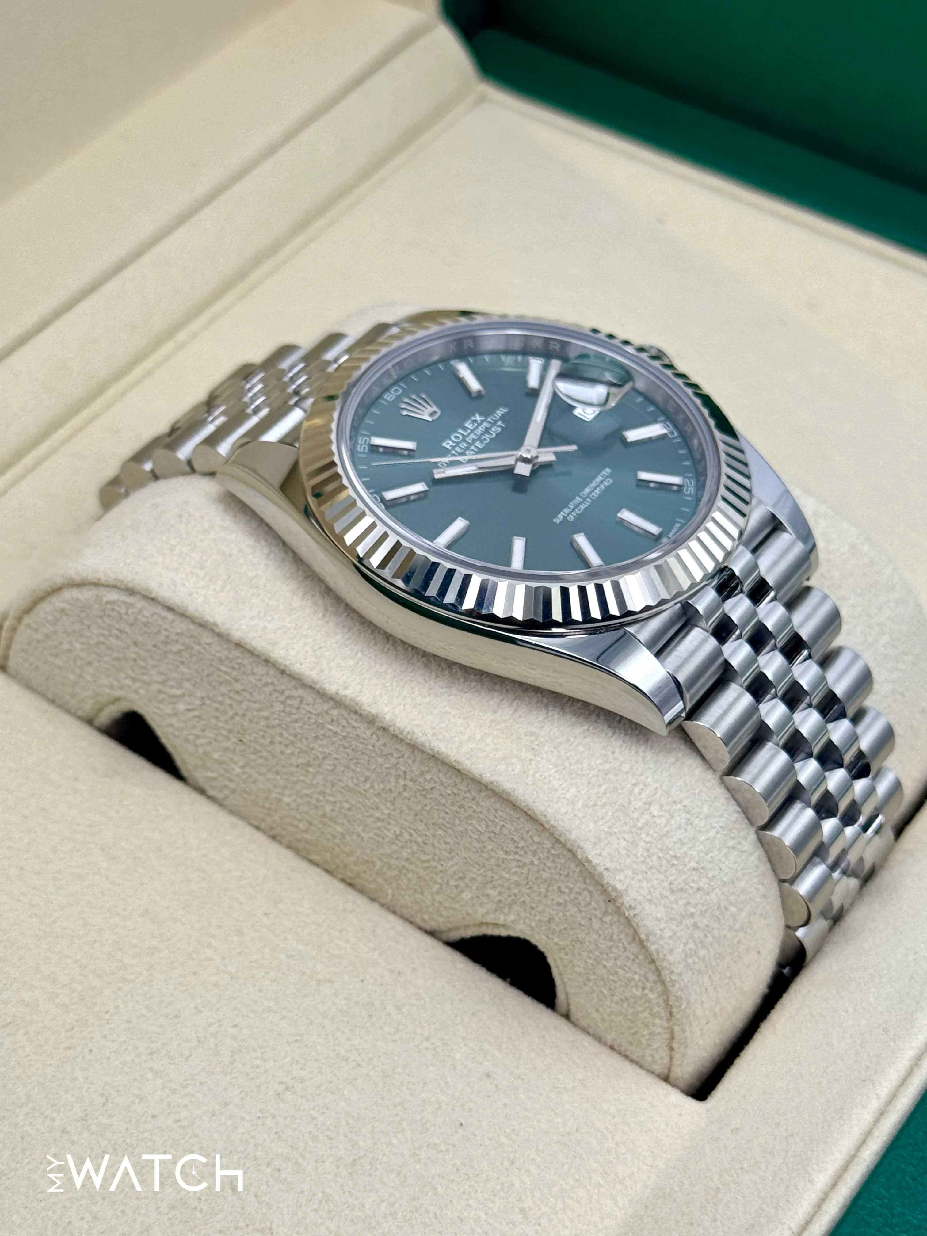 2025 Rolex Datejust 41mm 126334 Jubilee Green Dial - Image 6