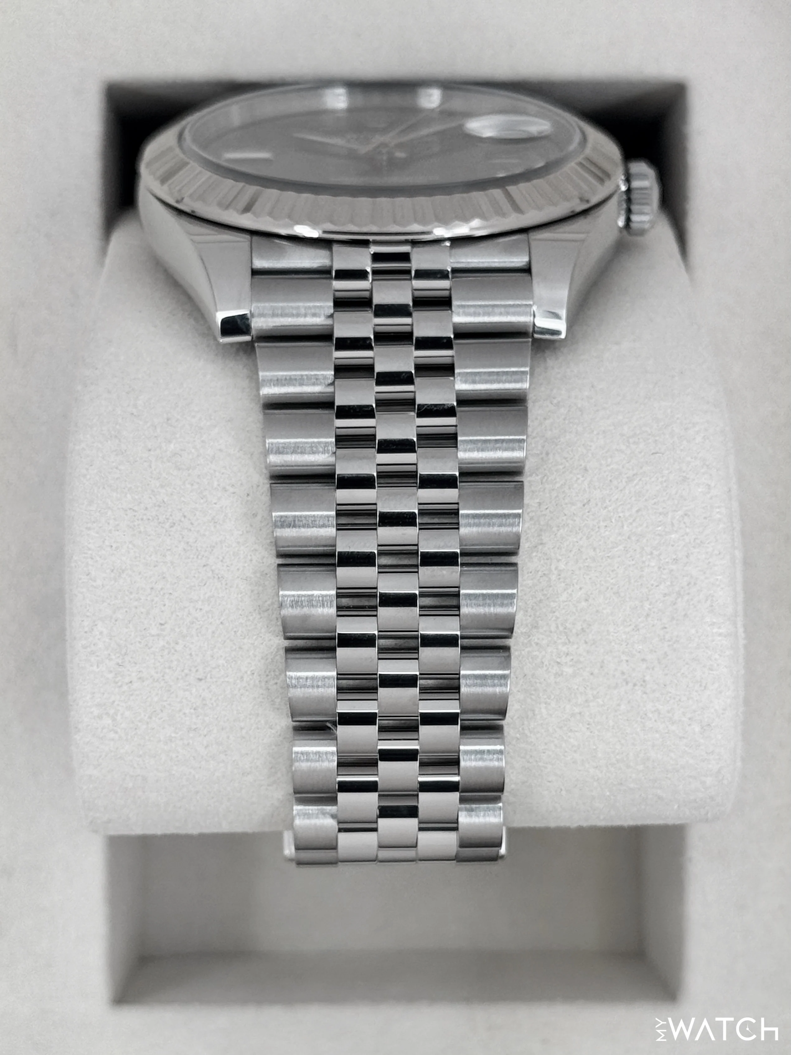 2025 Rolex Datejust 41mm 126334 Jubilee Wimbledon Dial - Image 3