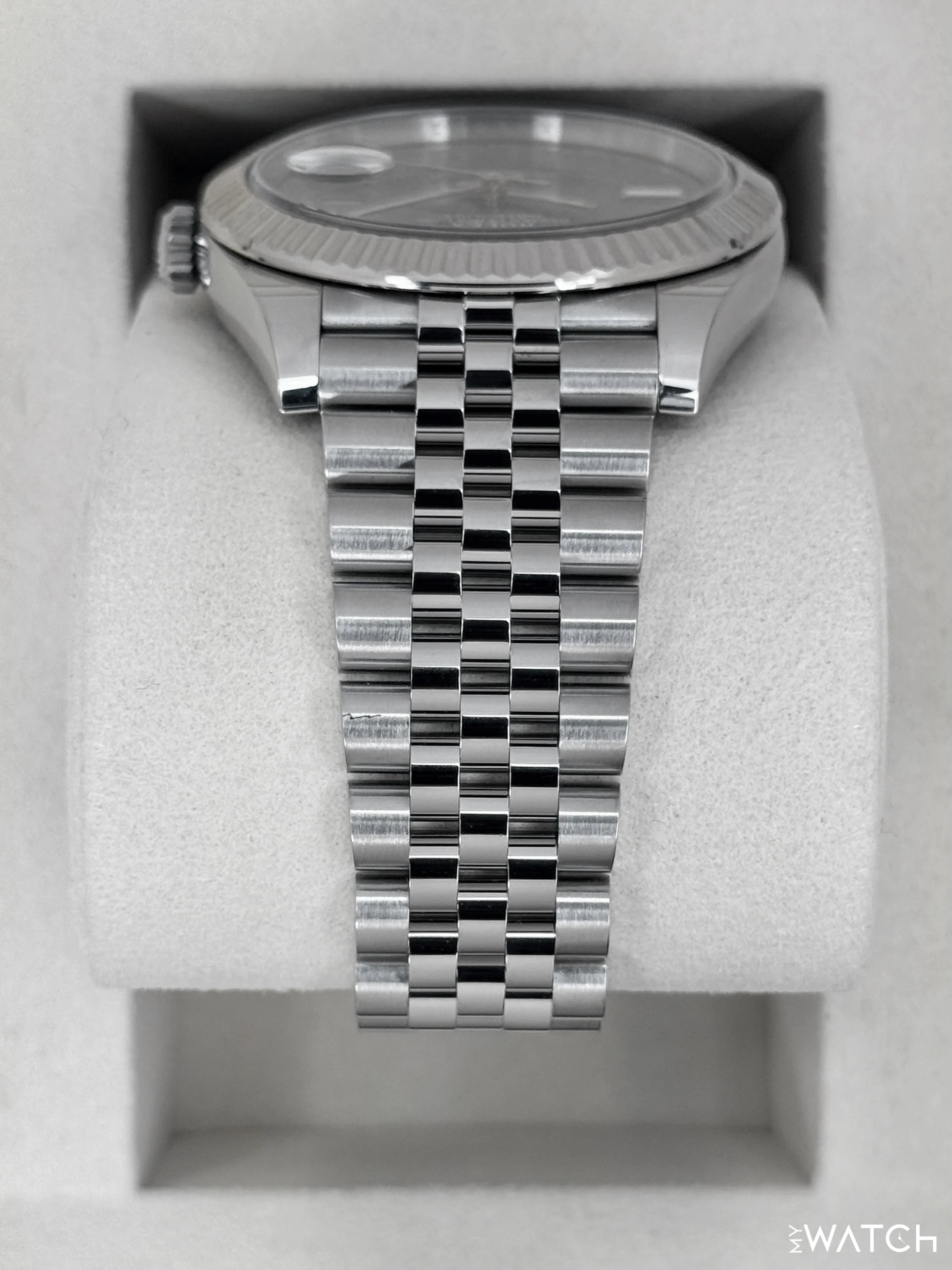 2025 Rolex Datejust 41mm 126334 Jubilee Wimbledon Dial - Image 4