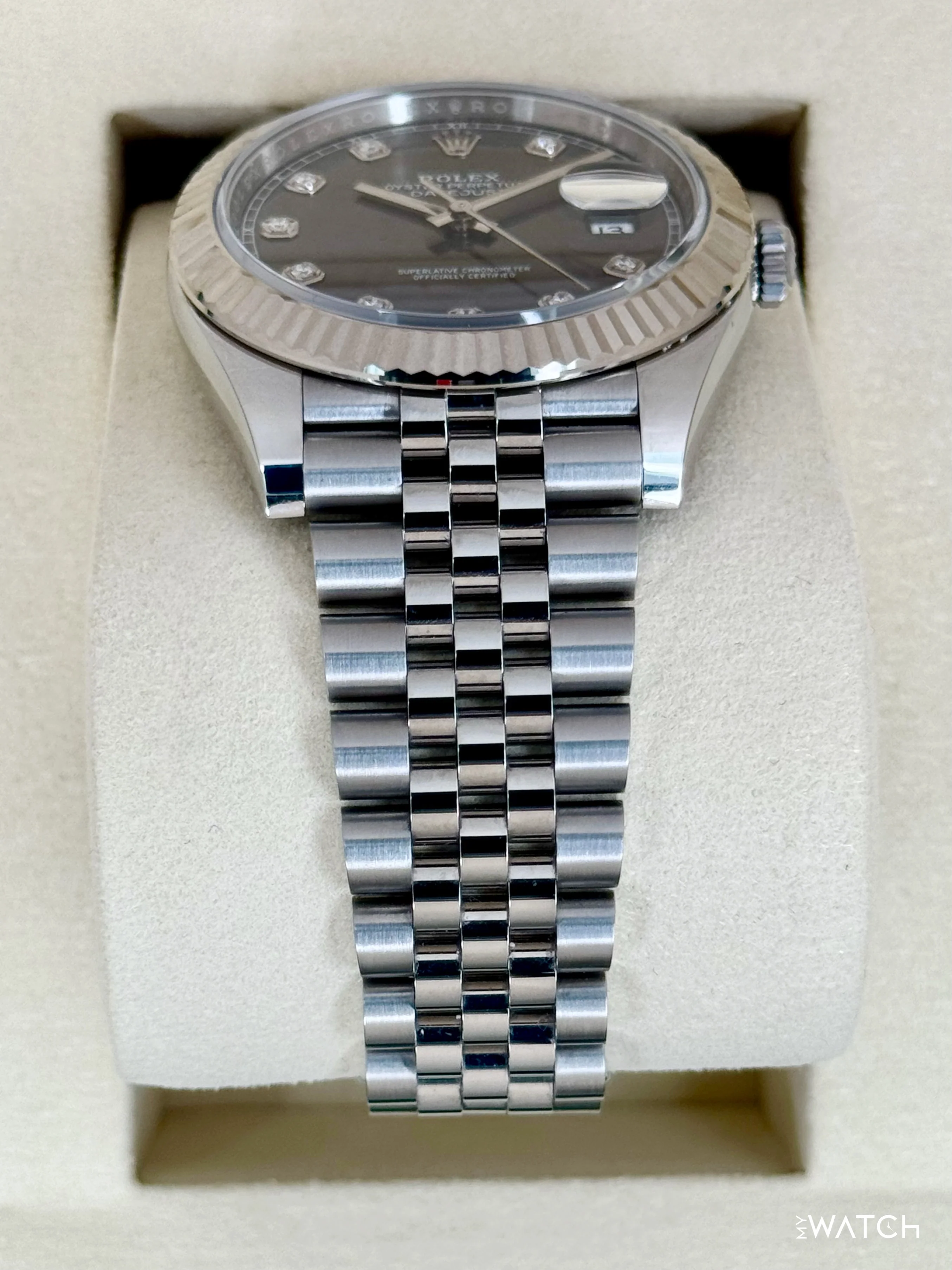 2025 Rolex Datejust 41mm 126334 Stainless Steel Jubilee Rhodium Diamond Dial - Image 3
