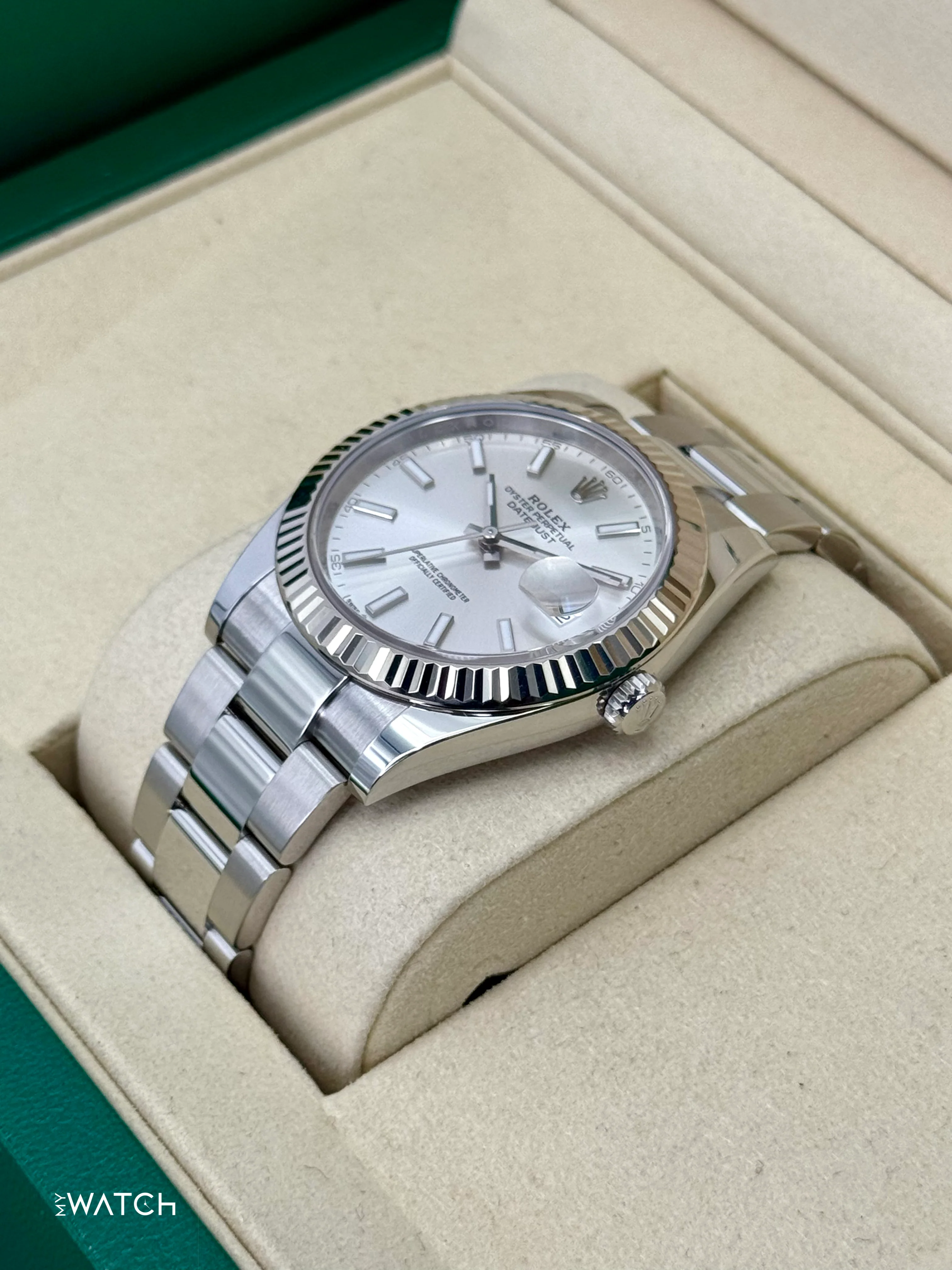 2025 Rolex Datejust 41mm 126334 Stainless Steel Oyster Silver Dial - Image 5