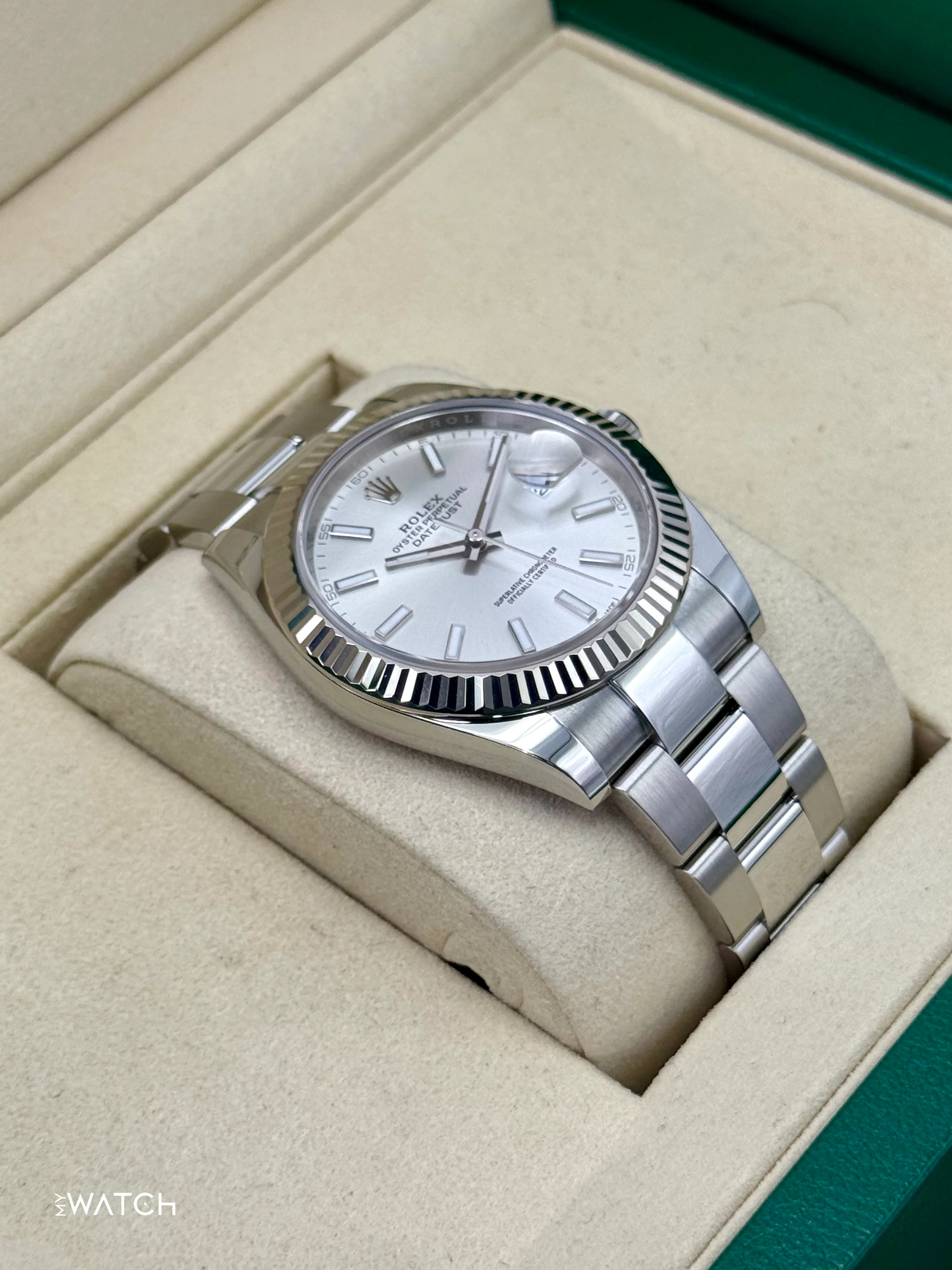 2025 Rolex Datejust 41mm 126334 Stainless Steel Oyster Silver Dial - Image 6