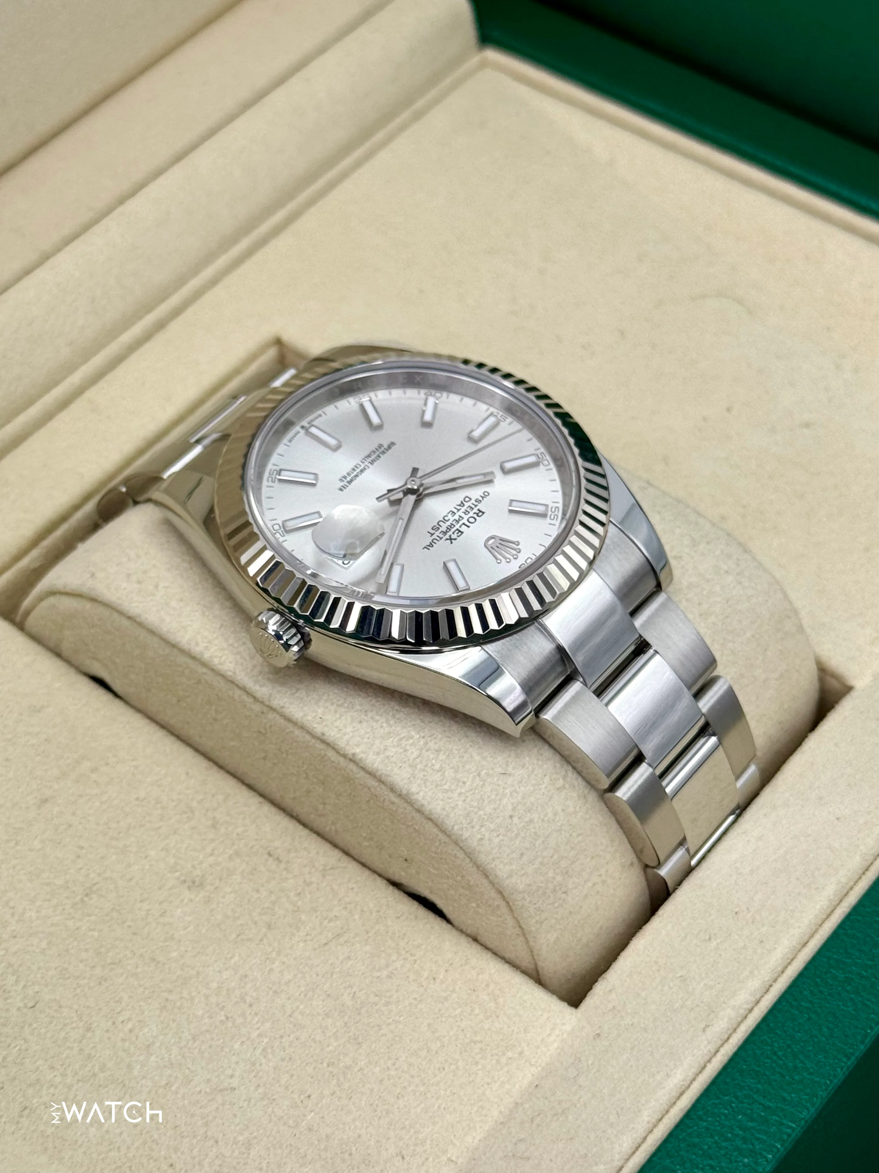 2025 Rolex Datejust 41mm 126334 Stainless Steel Oyster Silver Dial - Image 8