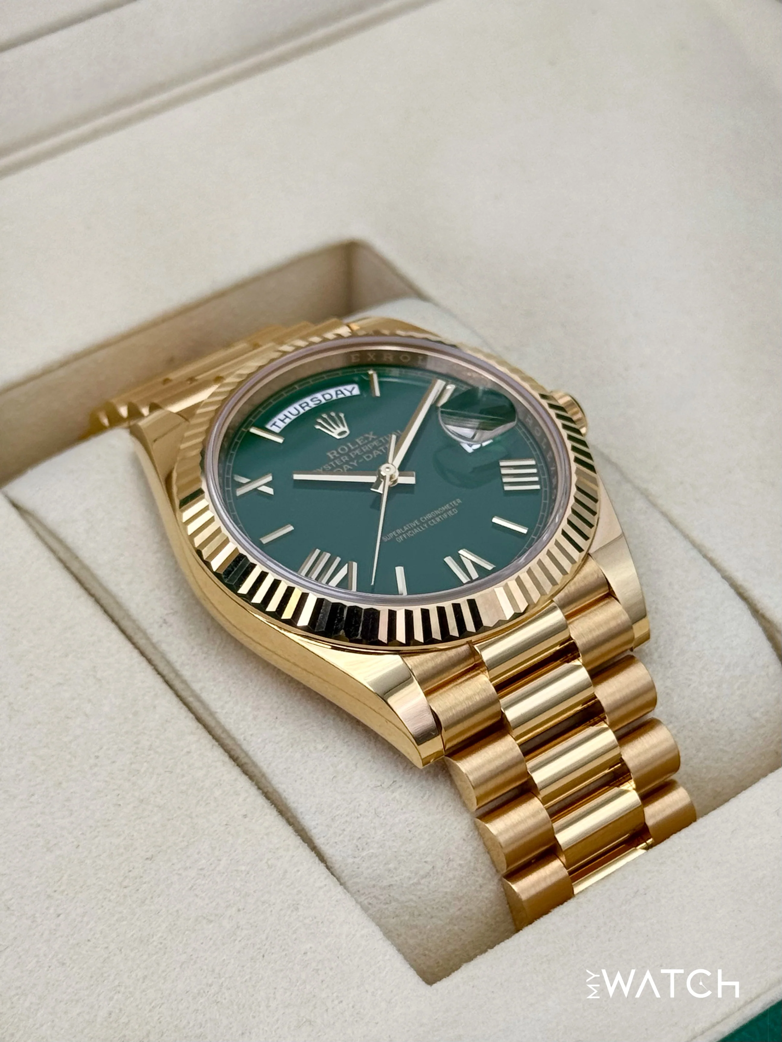2025 Rolex Day-Date 40mm 228238 Presidential Yellow Gold Green Dial - Image 6