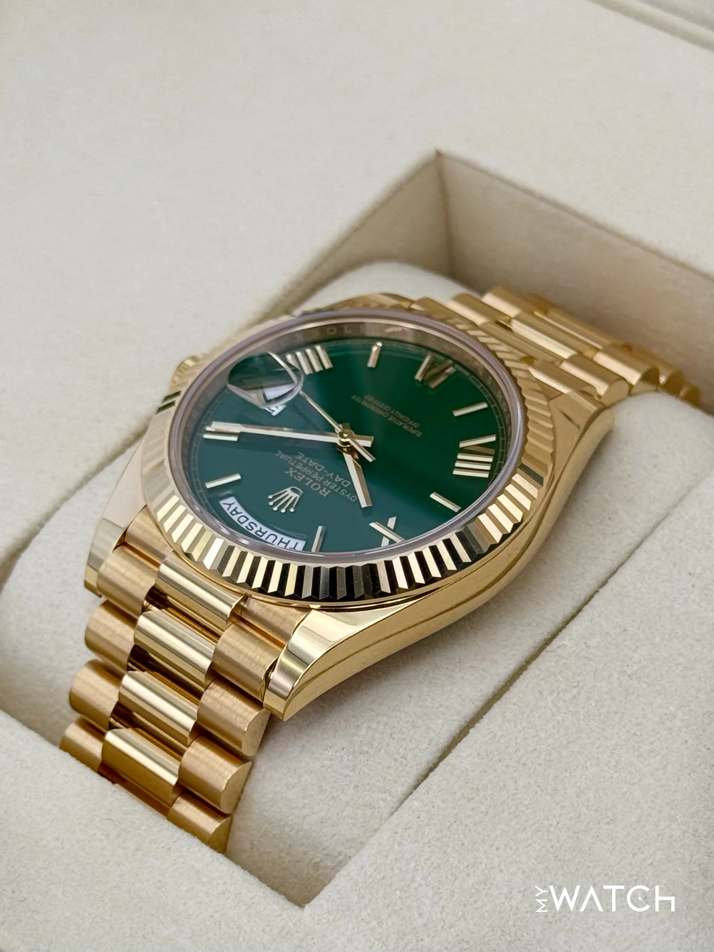2025 Rolex Day-Date 40mm 228238 Presidential Yellow Gold Green Dial - Image 7