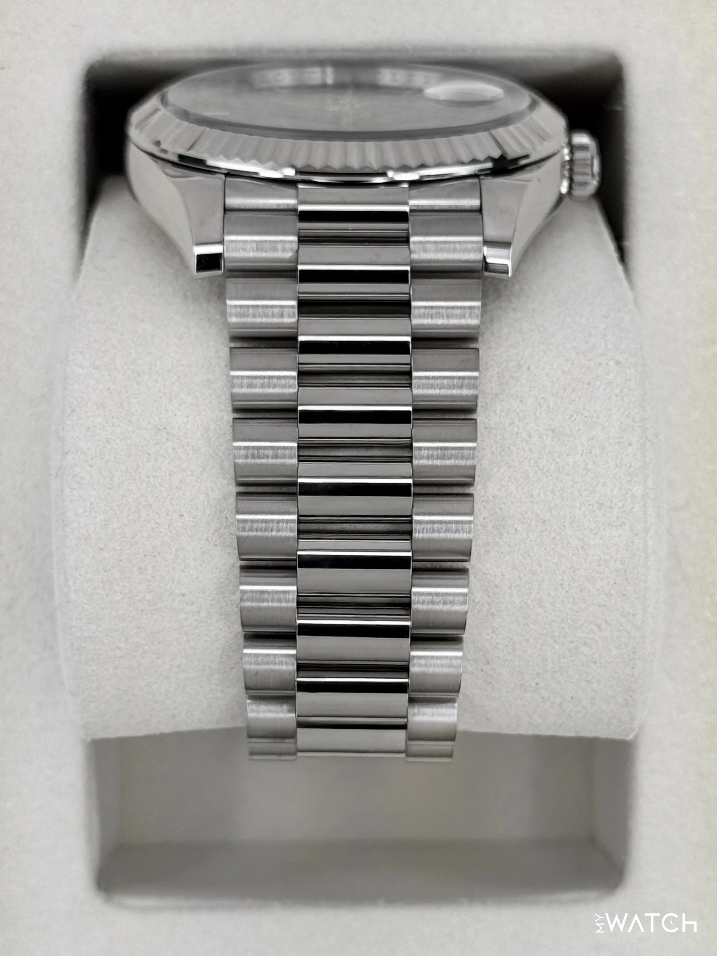 2025 Rolex Day-Date 40mm 228239 Presidential Blue Ombre Dial - Image 4