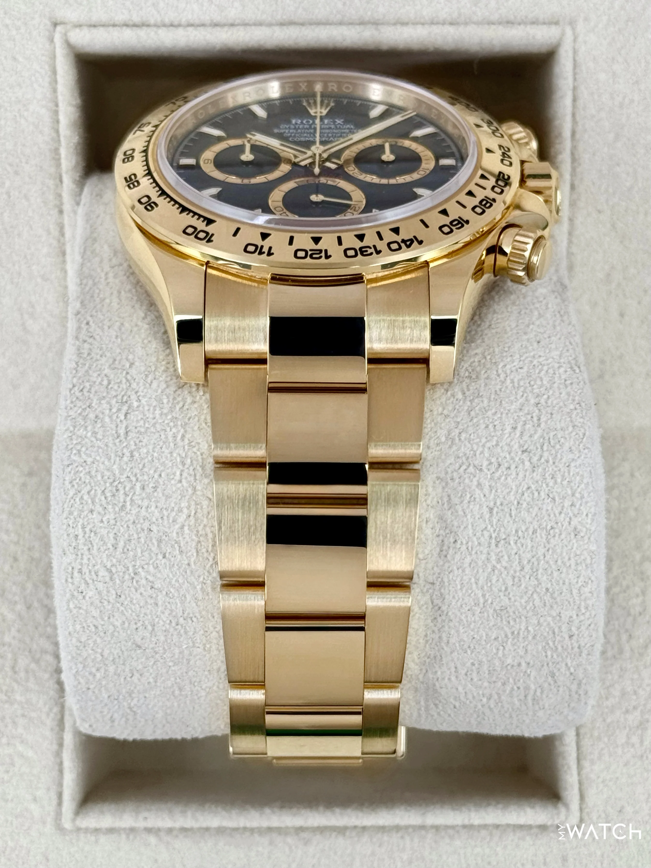 2025 Rolex Daytona 40mm 126508 18K Yellow Gold Black Dial - Image 3