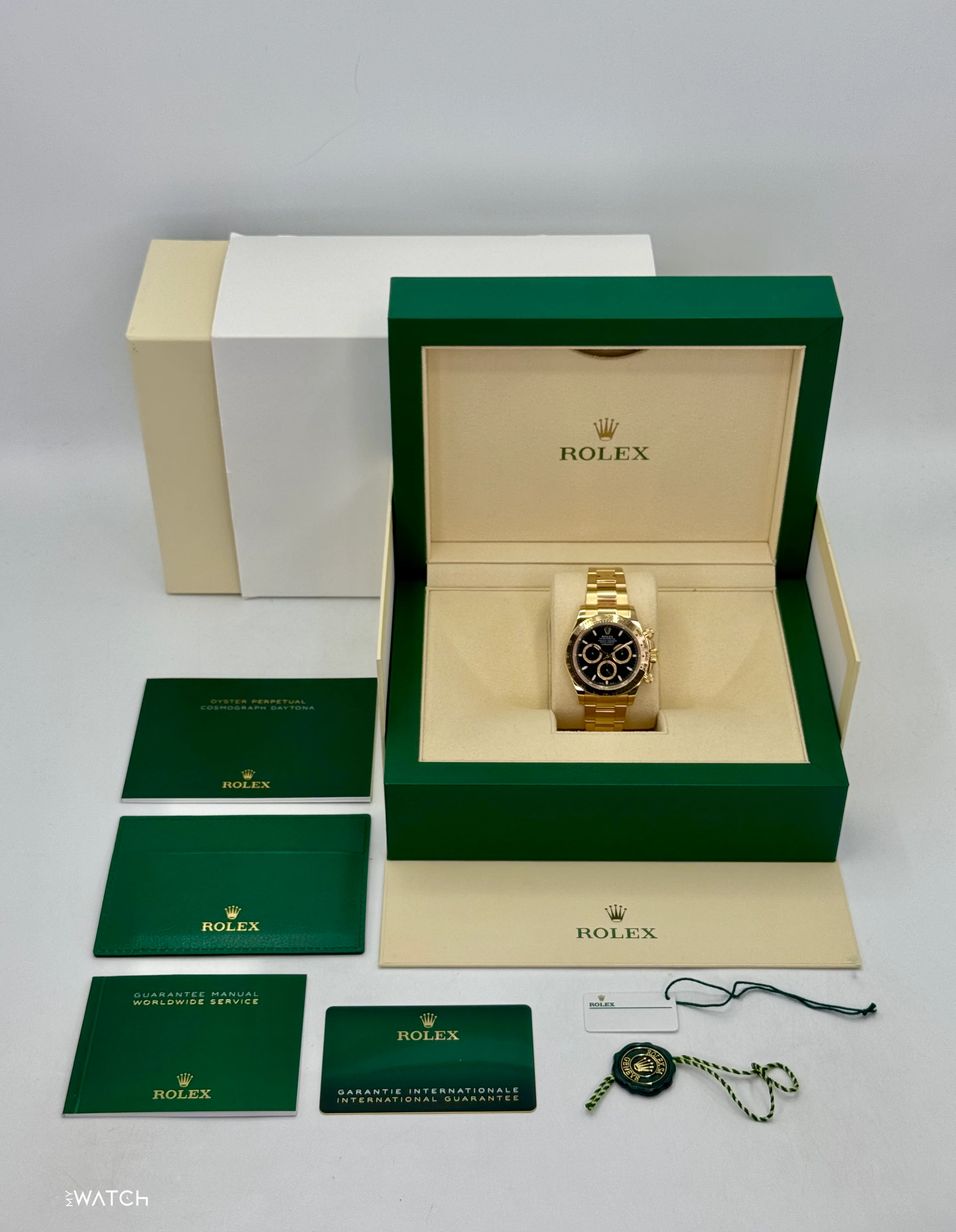 2025 Rolex Daytona 40mm 126508 18kt Yellow Gold Black Dial - Image 10