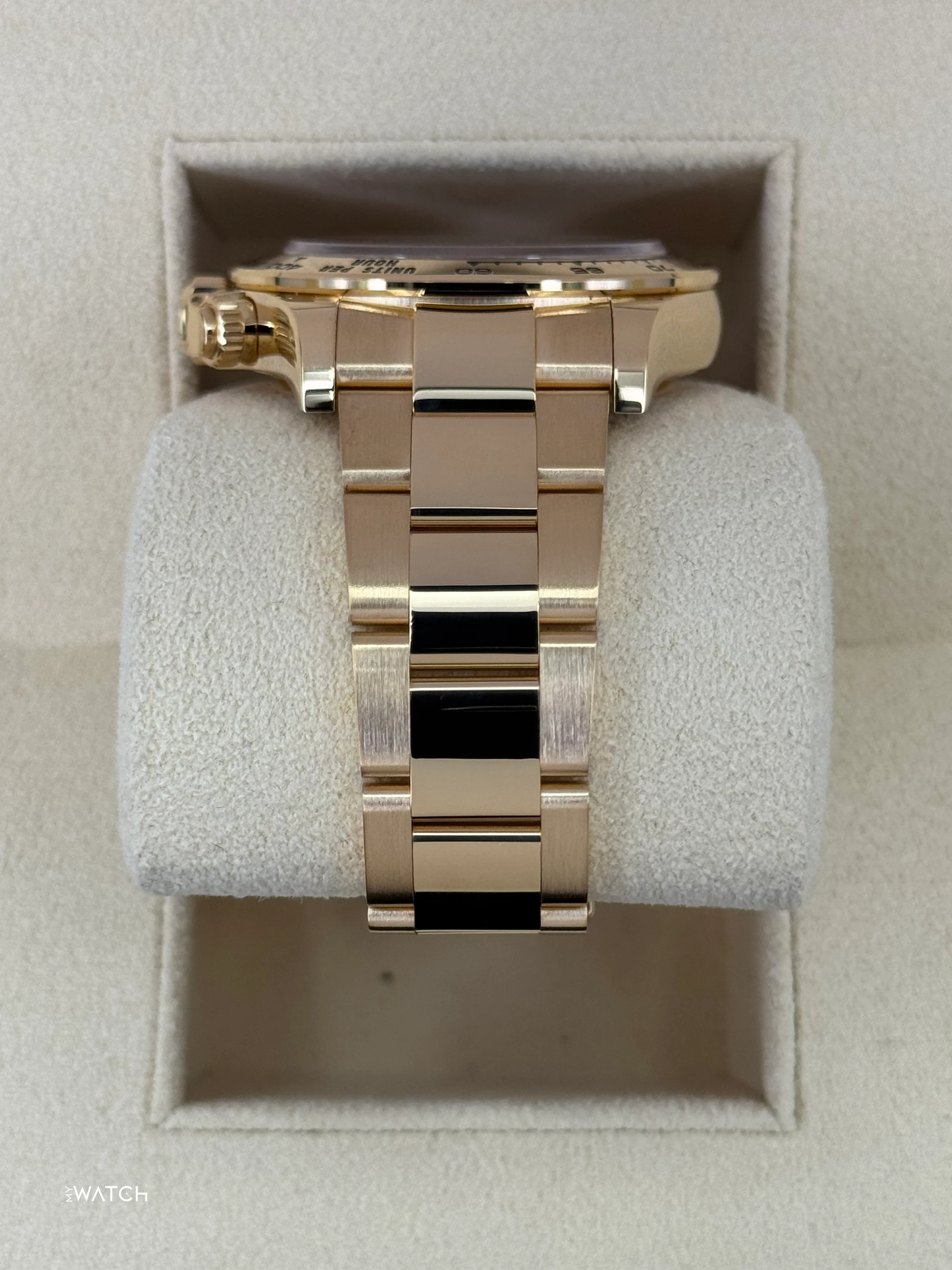 2025 Rolex Daytona 40mm 126508 18kt Yellow Gold Black Dial - Image 4