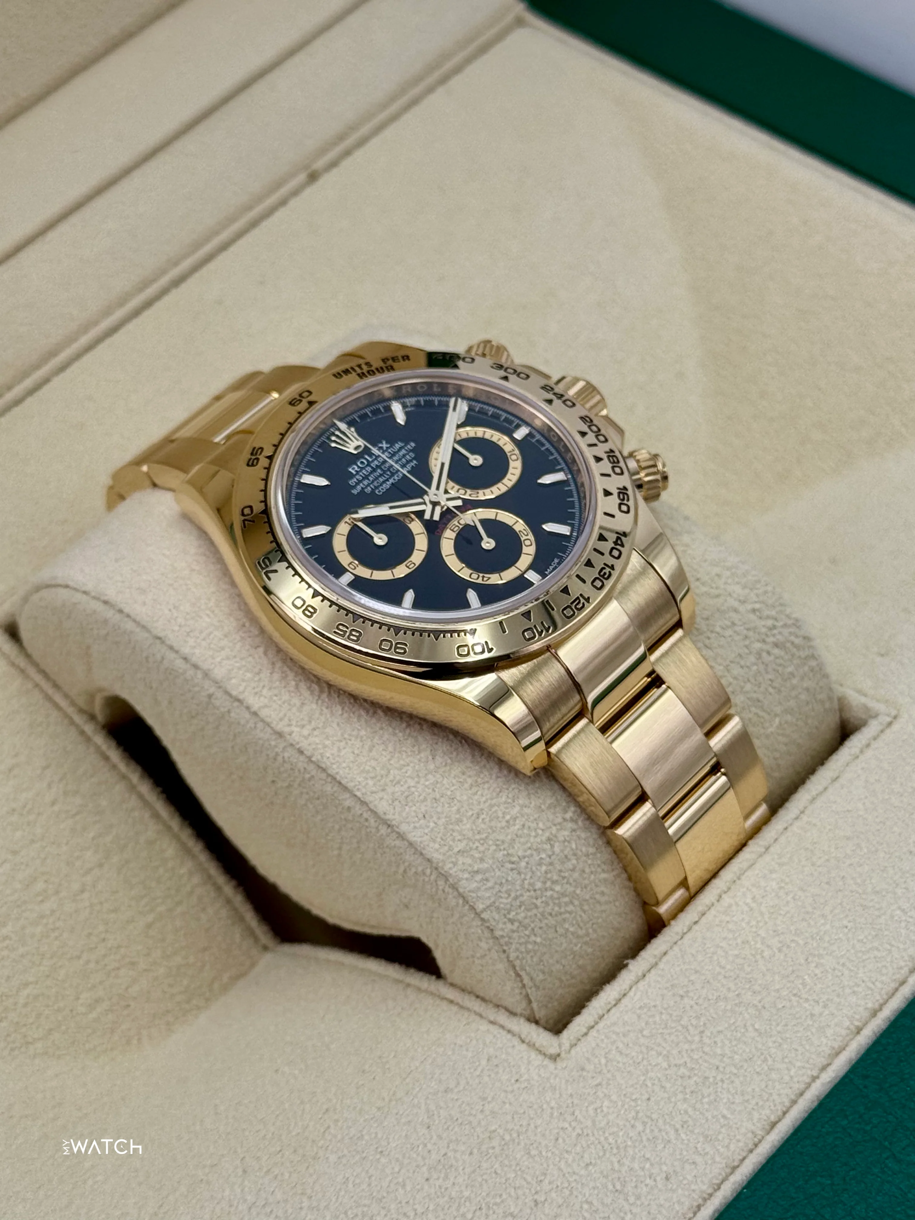 2025 Rolex Daytona 40mm 126508 18kt Yellow Gold Black Dial - Image 6