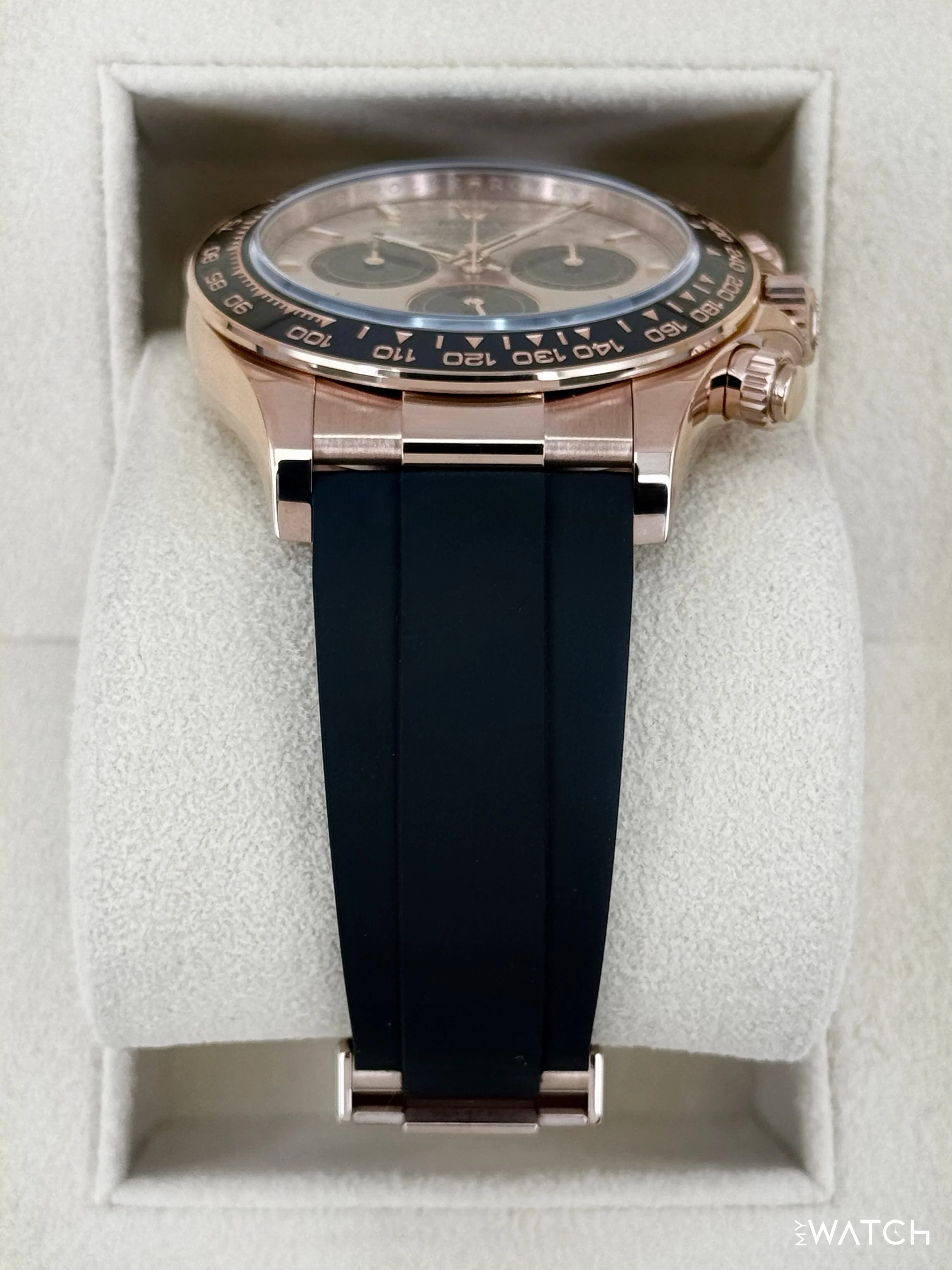 2025 Rolex Daytona 40mm 126515LN Rose Gold Oysterflex Sundust Dial - Image 3