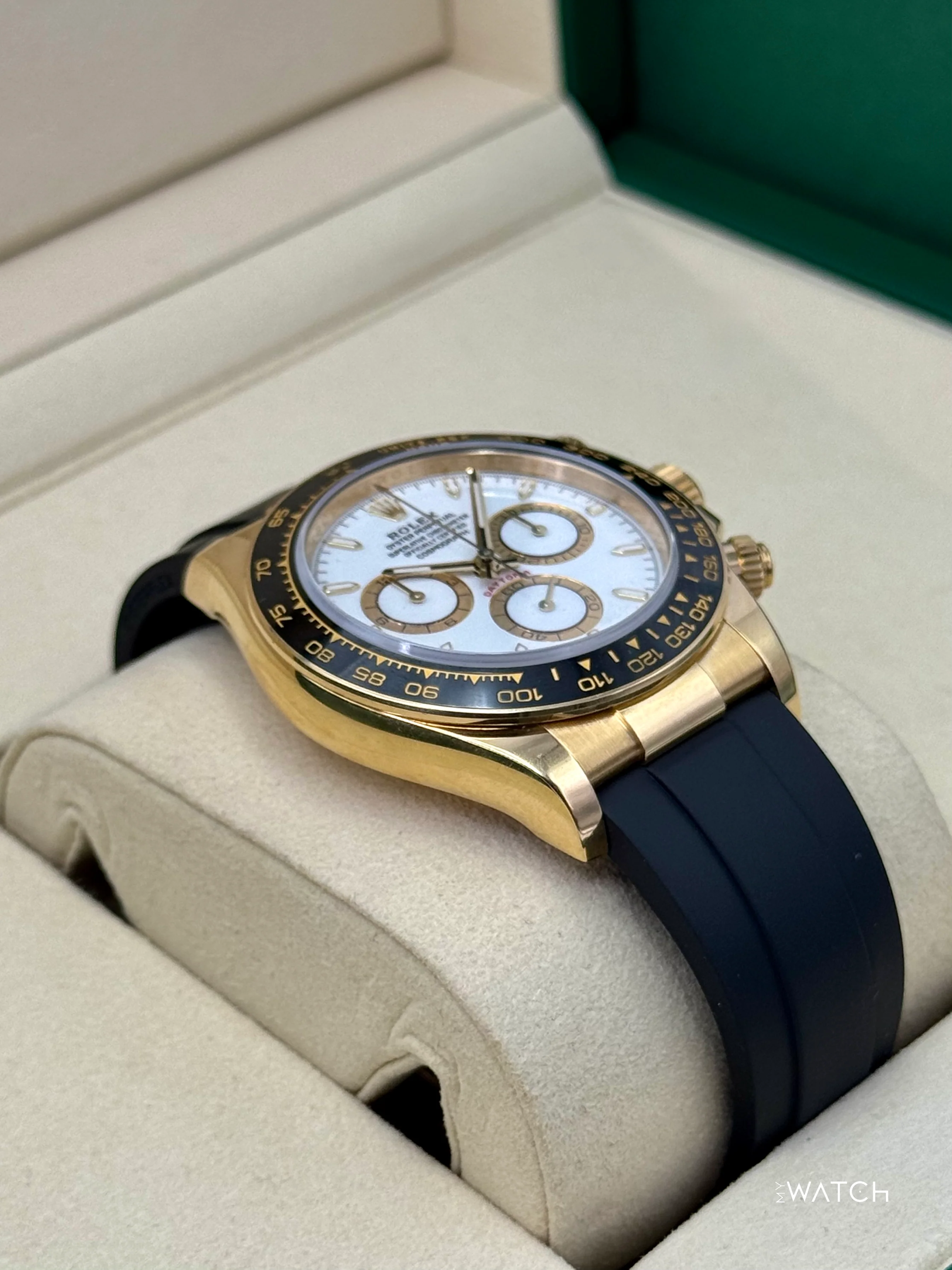 2025 Rolex Daytona 40mm 126518LN Yellow Gold White Dial - Image 6