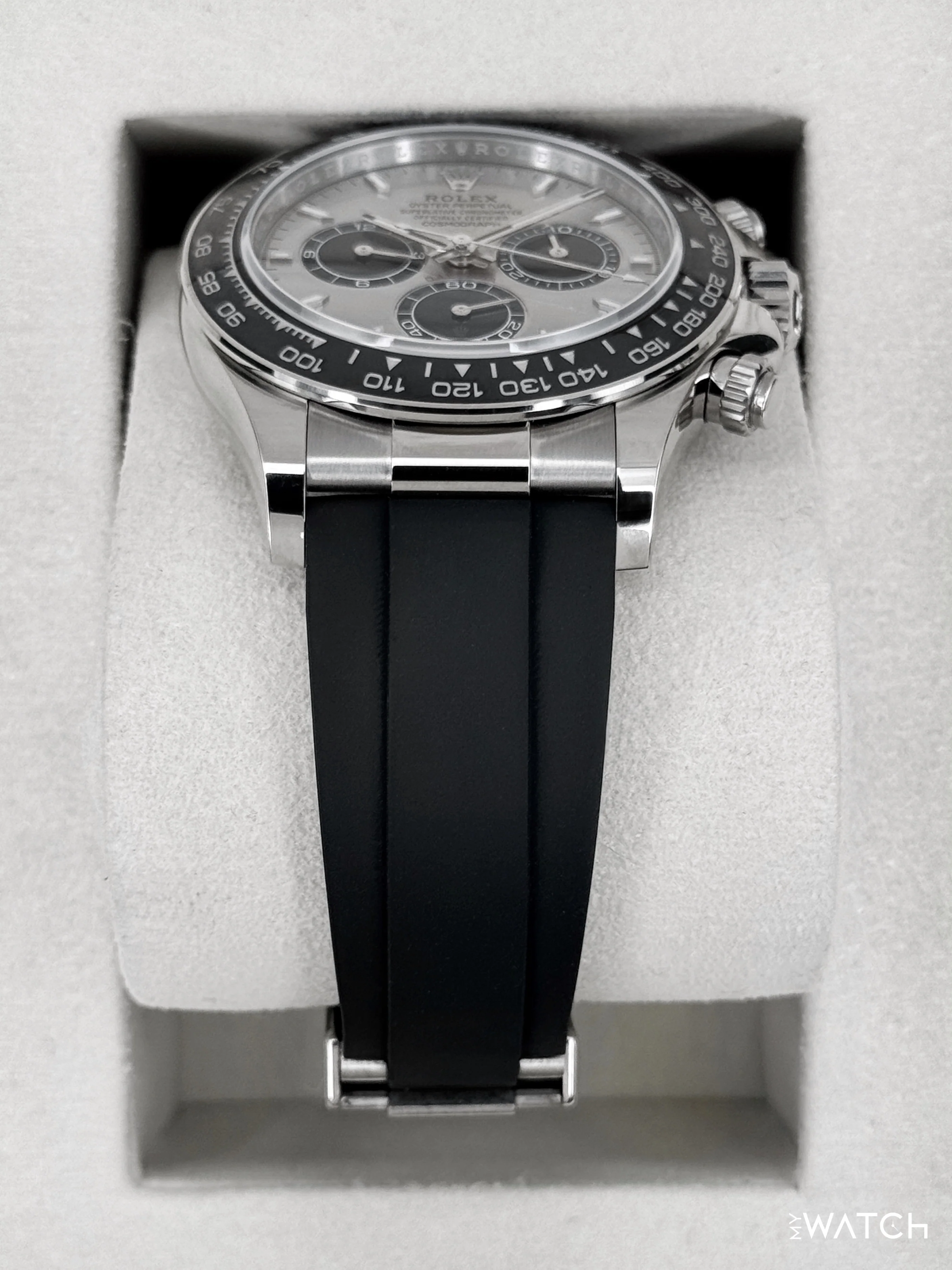 2025 Rolex Daytona 40mm 126519LN White Gold Oysterflex Silver Ghost Dial - Image 3