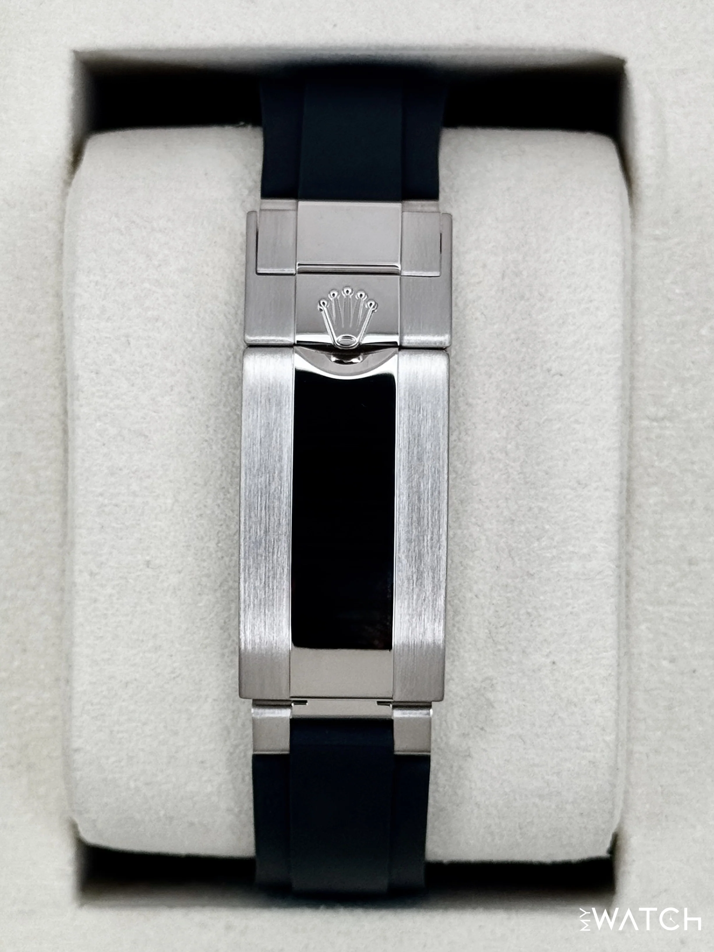 2025 Rolex Daytona 40mm 126519LN White Gold Oysterflex Silver Ghost Dial - Image 2