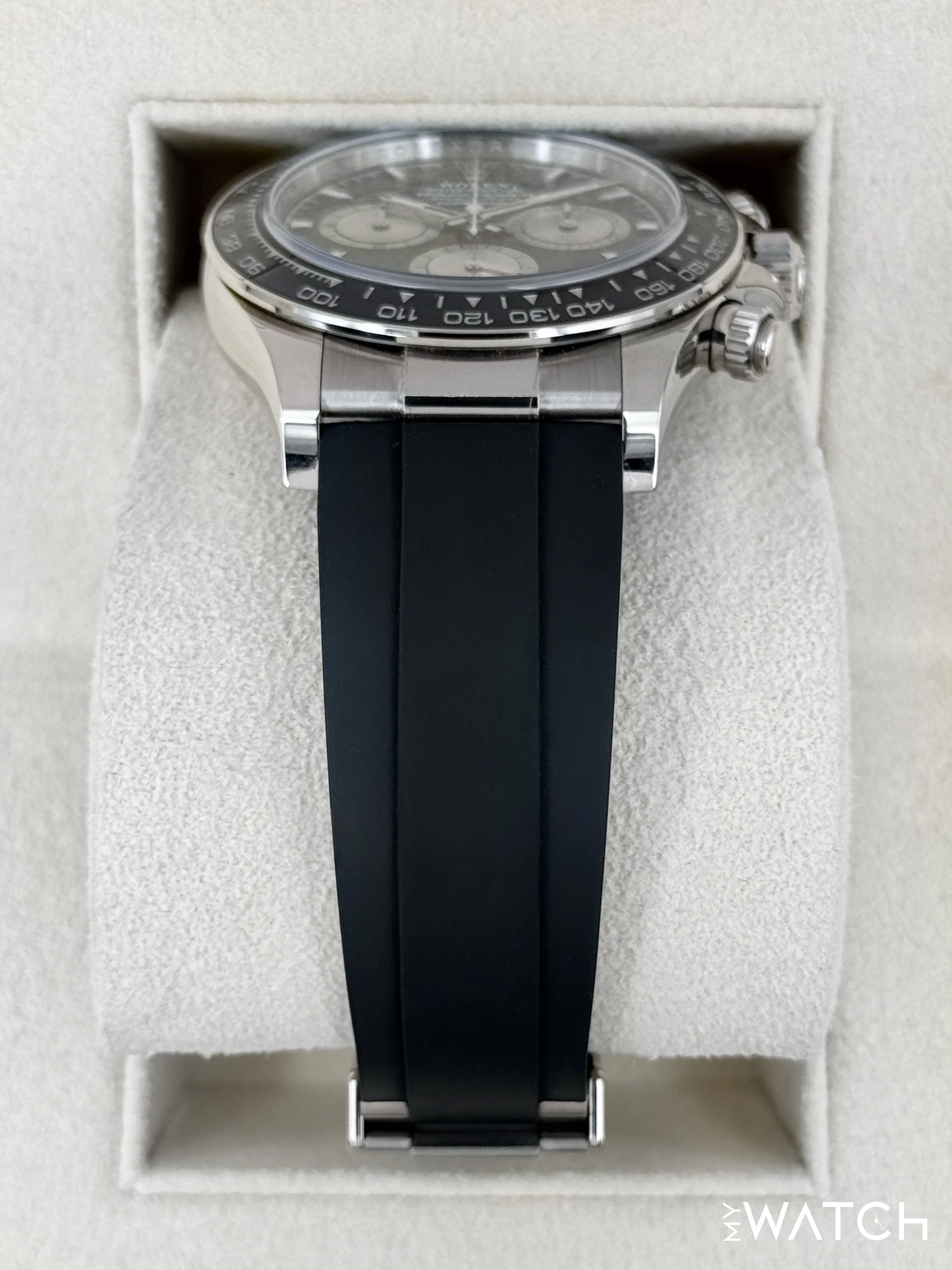 2025 Rolex Daytona "Baby Le Mans" 40mm 126519LN White Gold Black Dial - Image 3