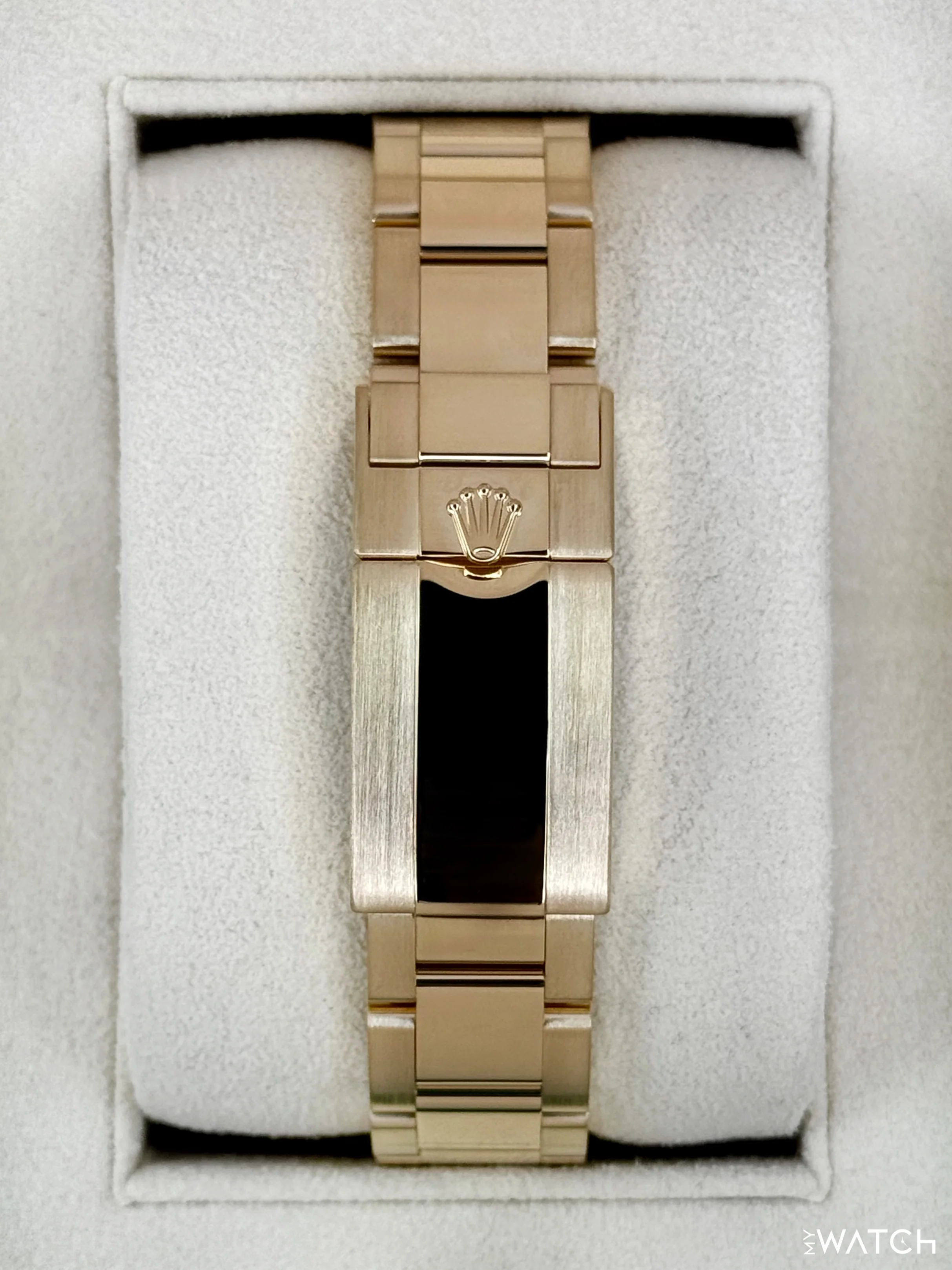 2025 Rolex Daytona "Paul Newman" 40mm 126508 18K Yellow Gold Black Dial - Image 2
