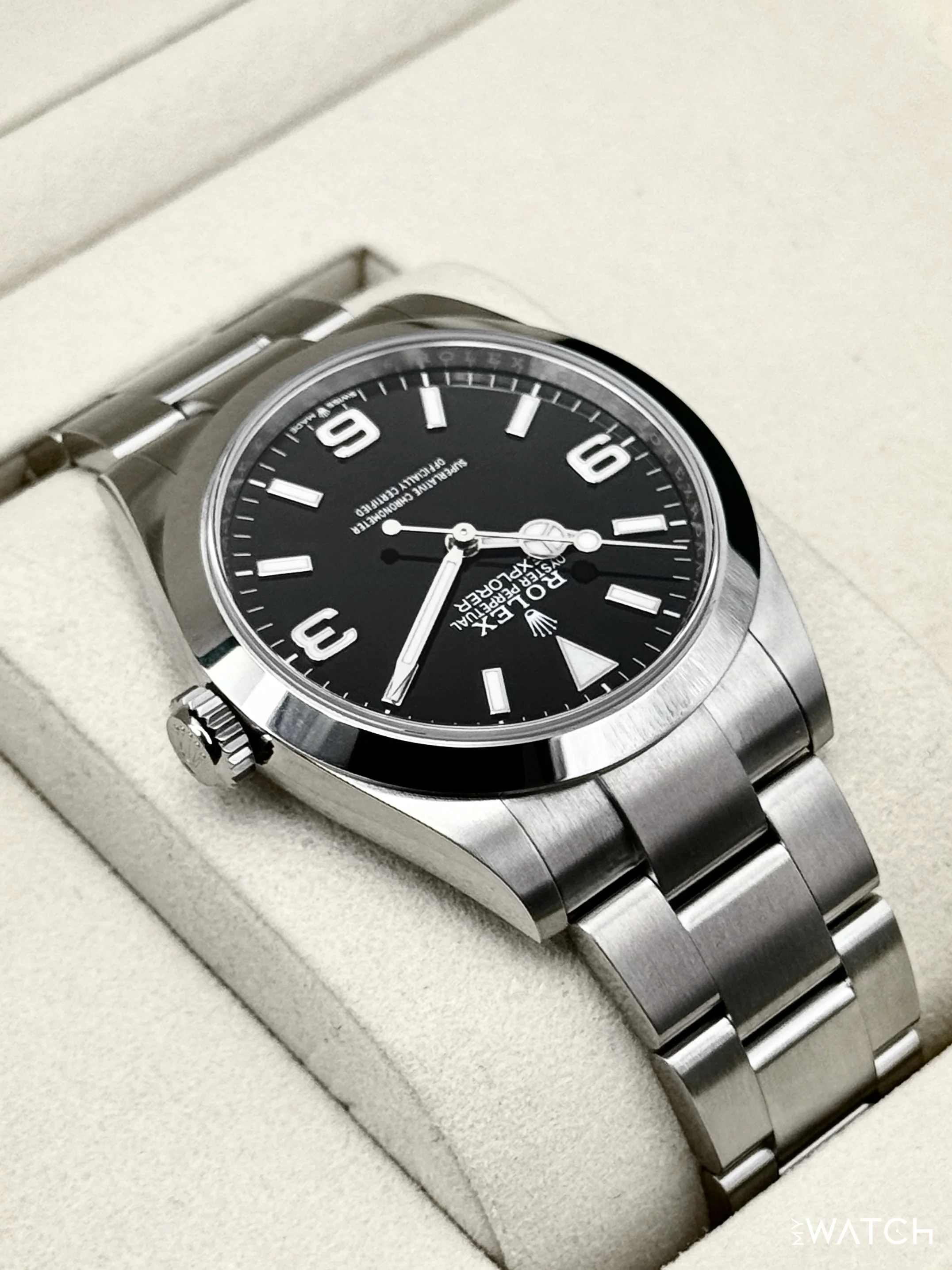 2025 Rolex Explorer 40mm 224270 Black Dial - Image 8