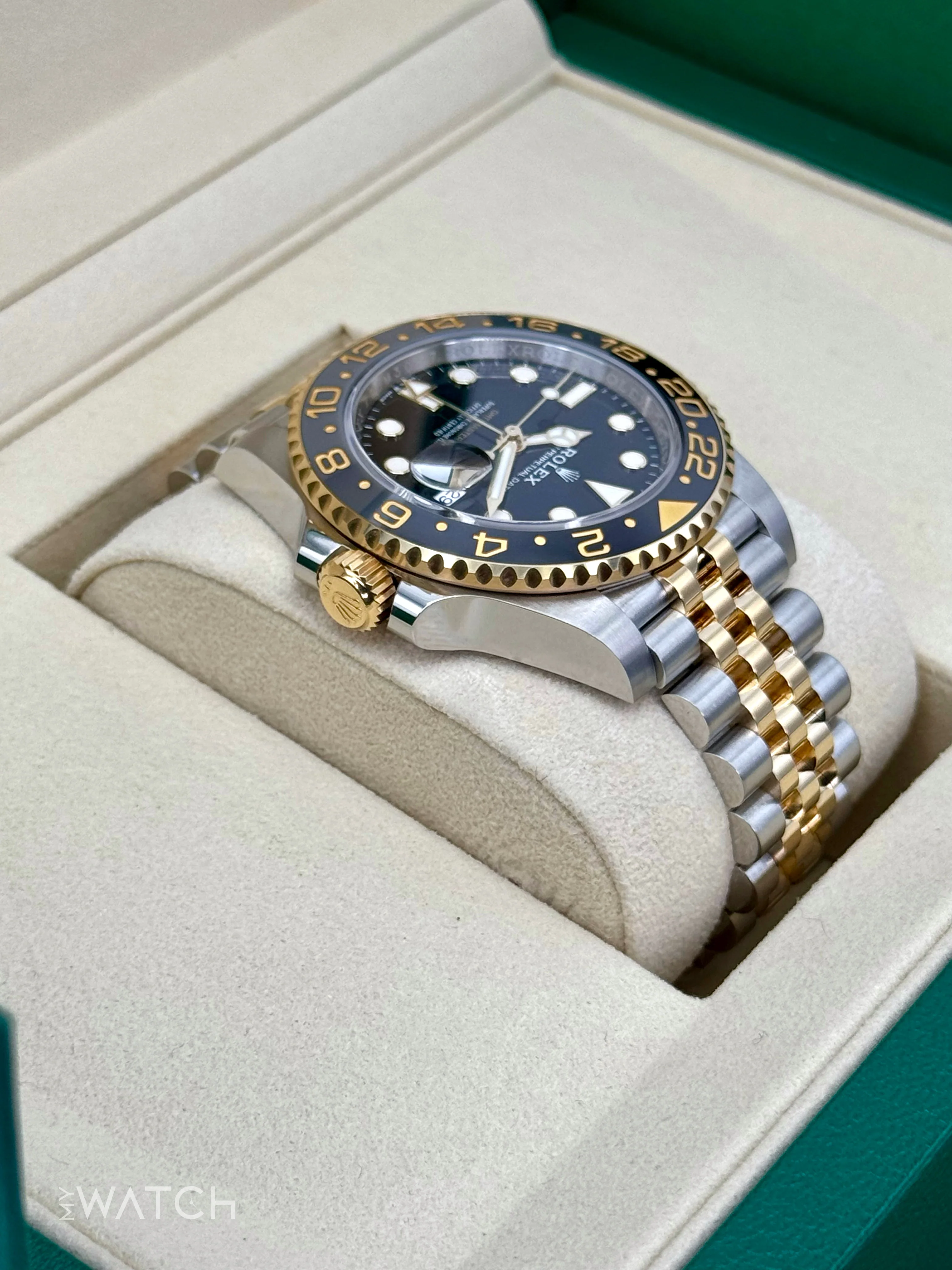 2025 Rolex GMT-Master II 40mm 126713GRNR Two-Tone Jubilee - Image 8