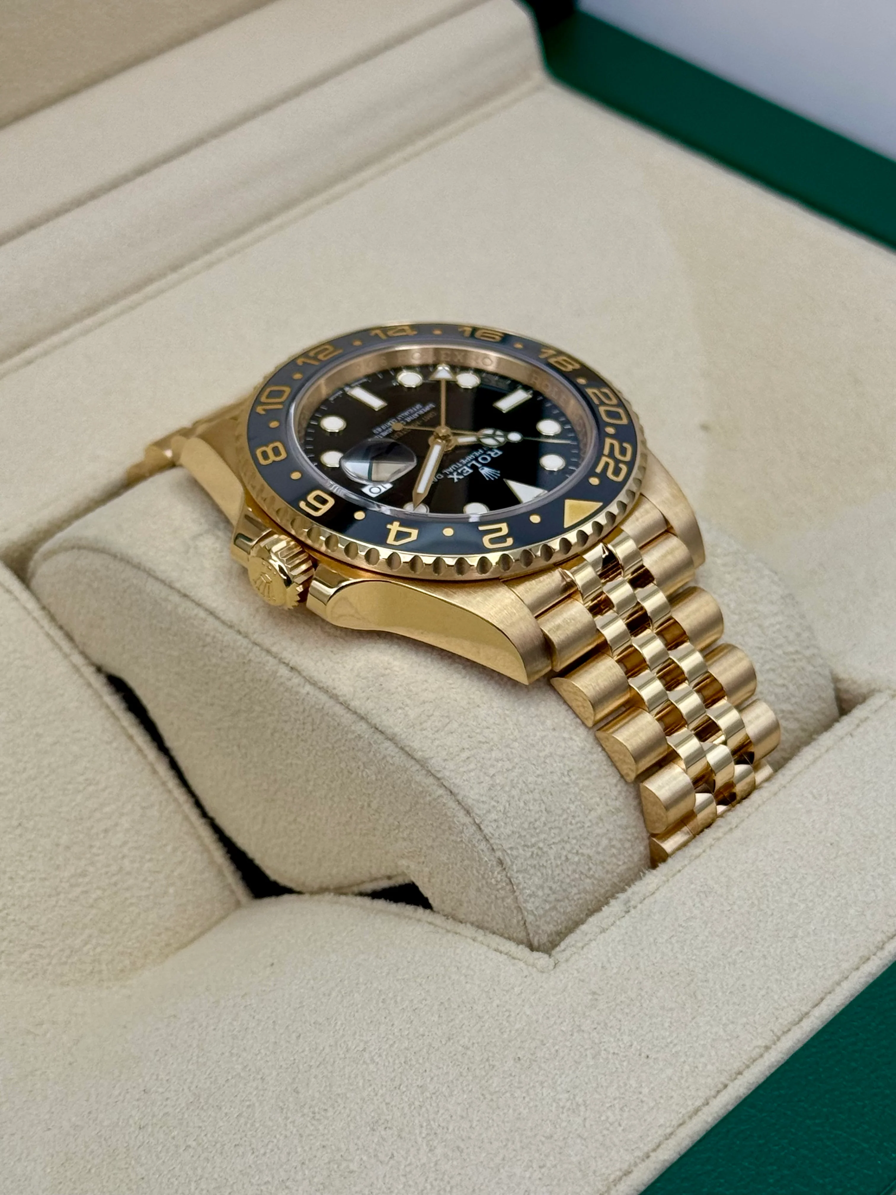 2025 Rolex GMT-Master II 40mm 126718GRNR Jubilee Black Dial - Image 8