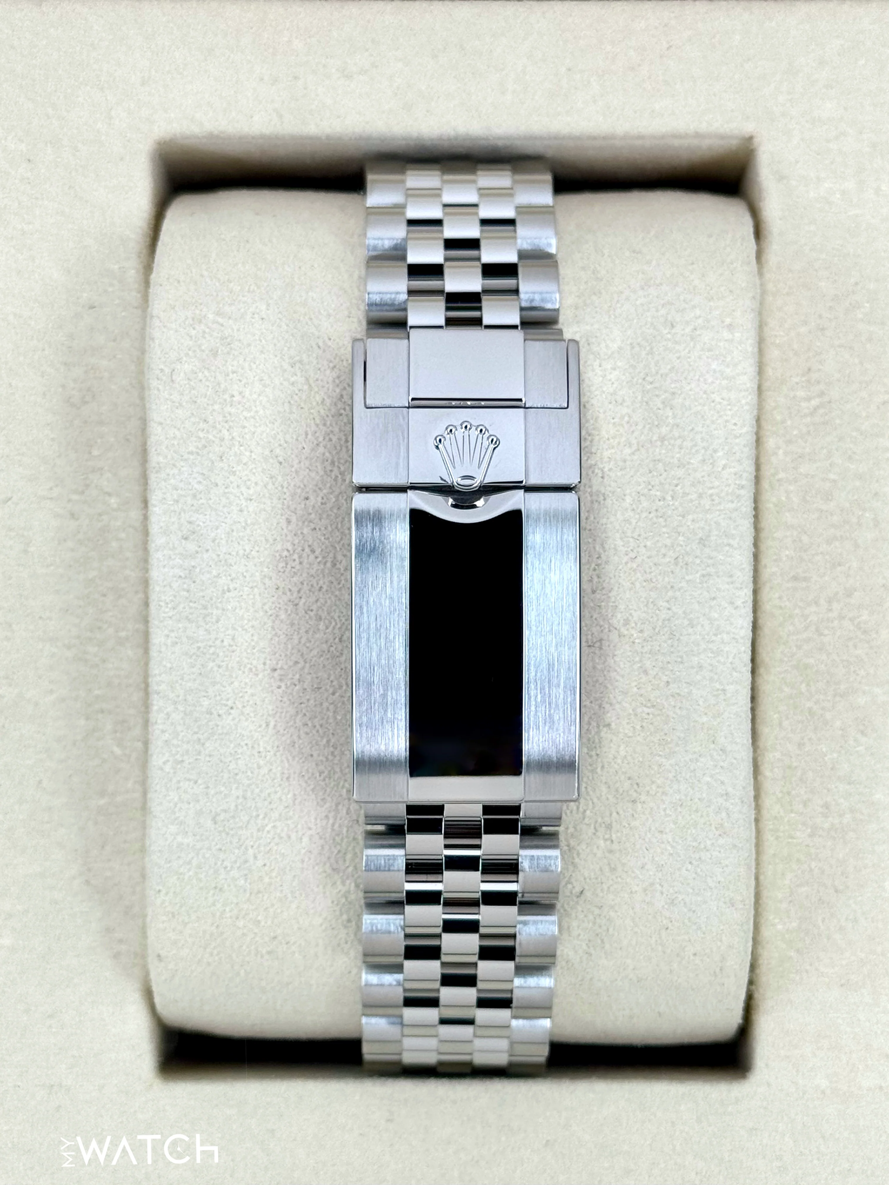 2025 Rolex GMT-Master II "Pepsi" 40mm 126710BLRO Jubilee - Image 2