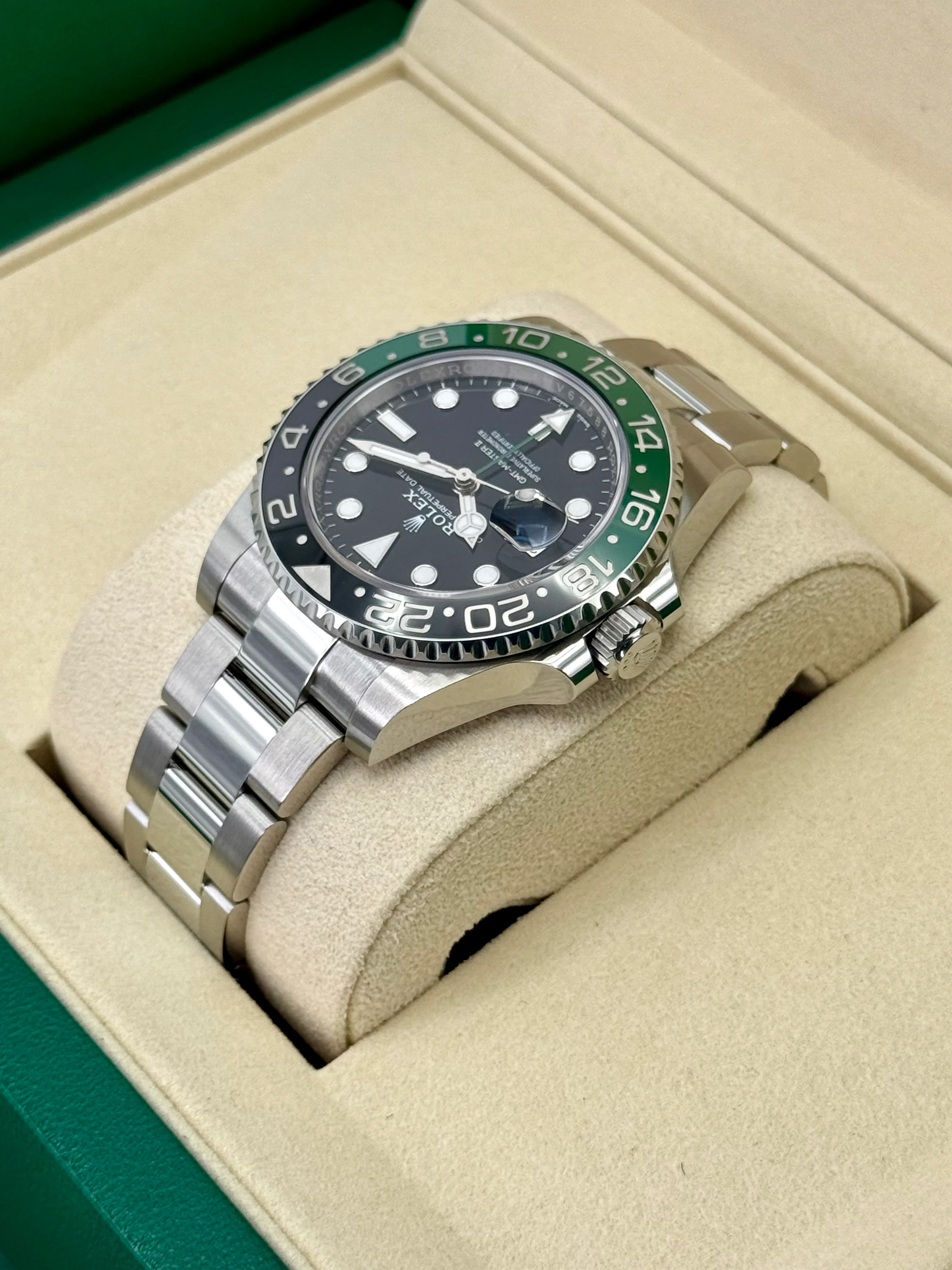 2025 Rolex GMT-Master II “Sprite” 40mm 126720VTNR Oyster - Image 8