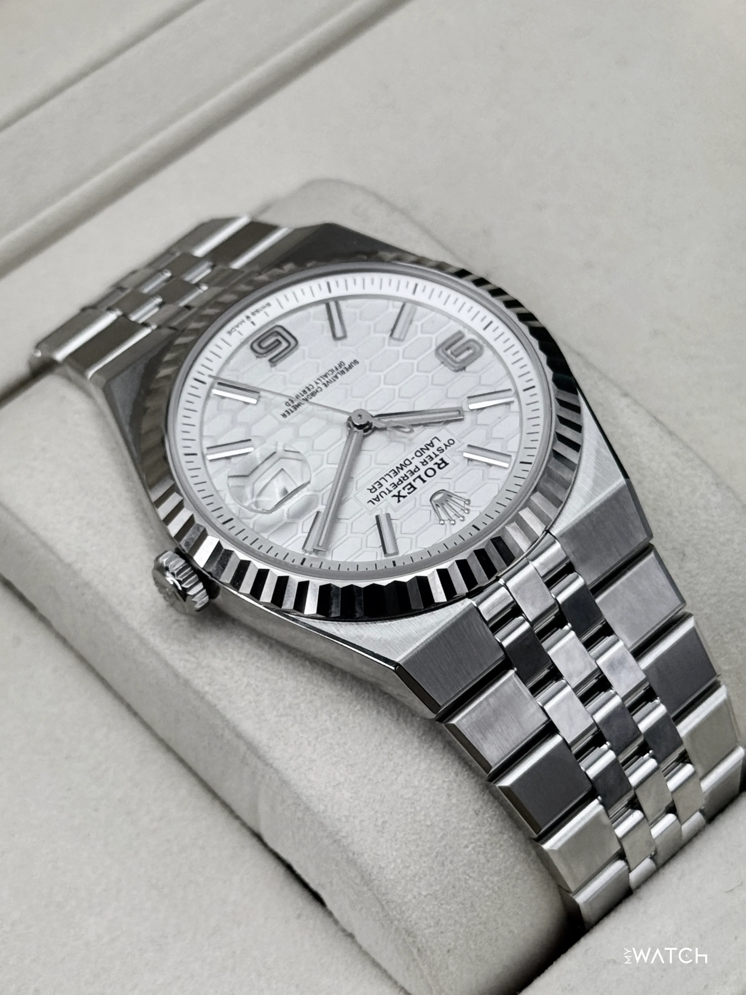 2025 Rolex Land-Dweller 40mm 127334 Stainless Steel Jubilee White Dial - Image 8