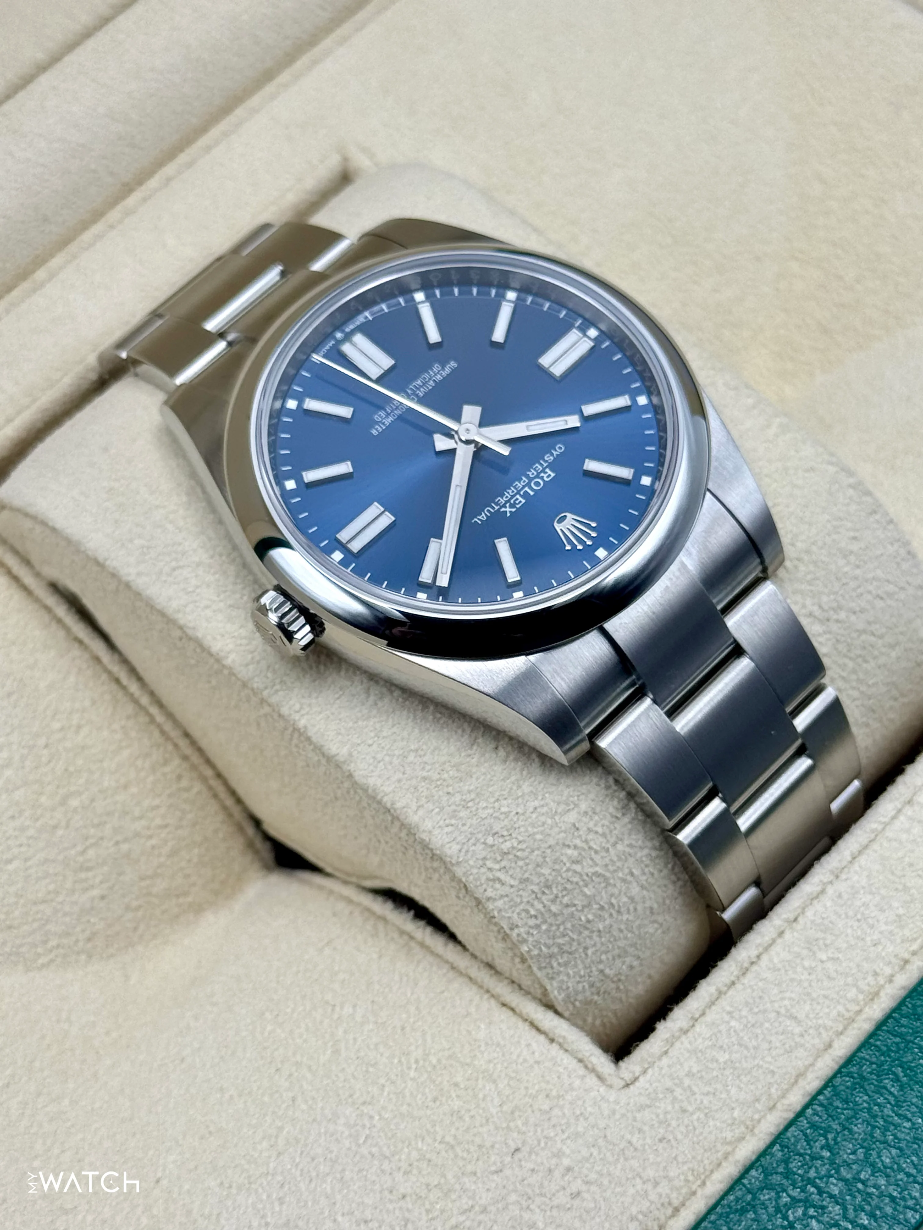 2025 Rolex Oyster Perpetual 41mm 124300 Blue Dial - Image 8