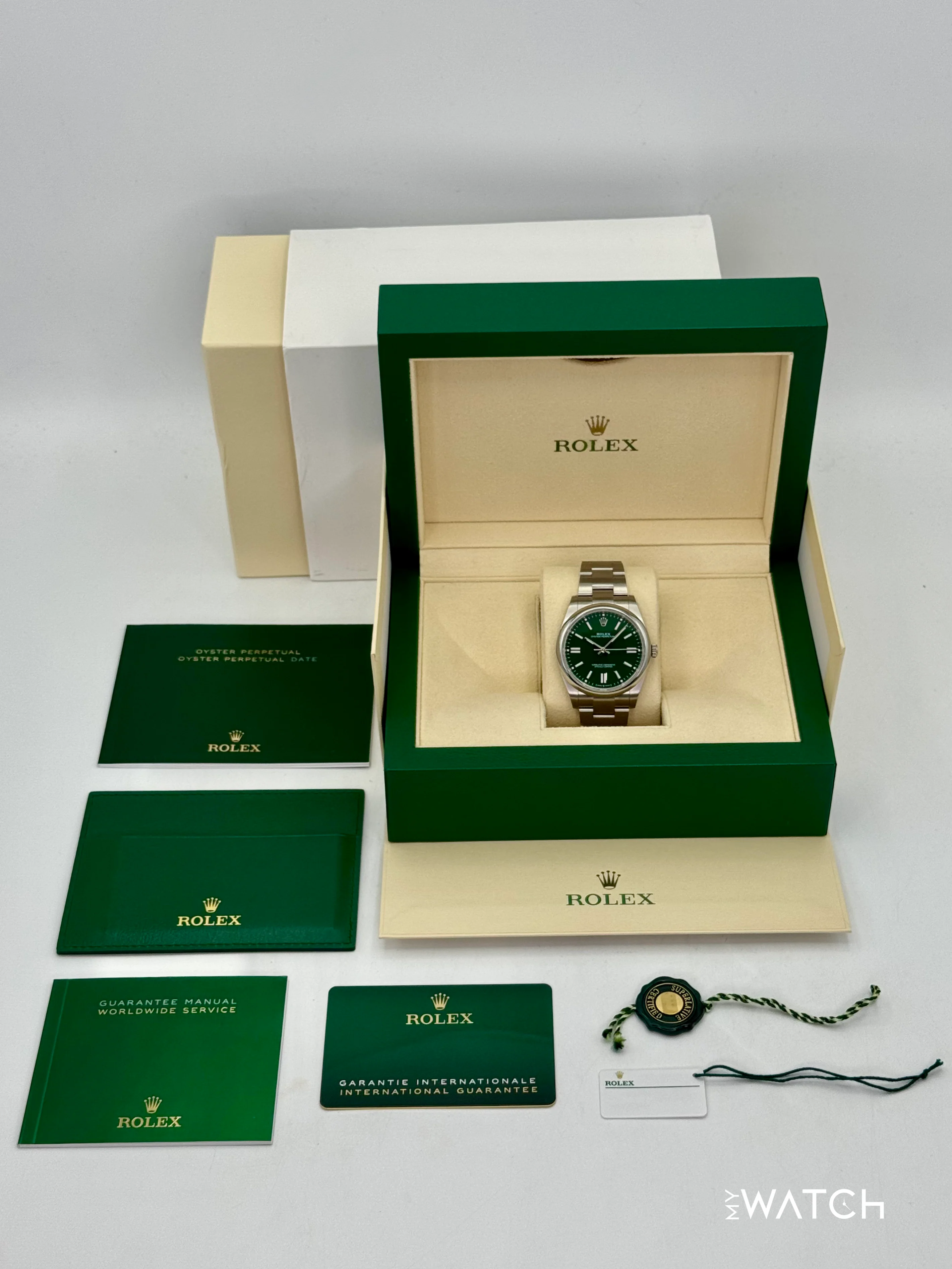 2025 Rolex Oyster Perpetual 41mm 124300 Green Dial - Image 10
