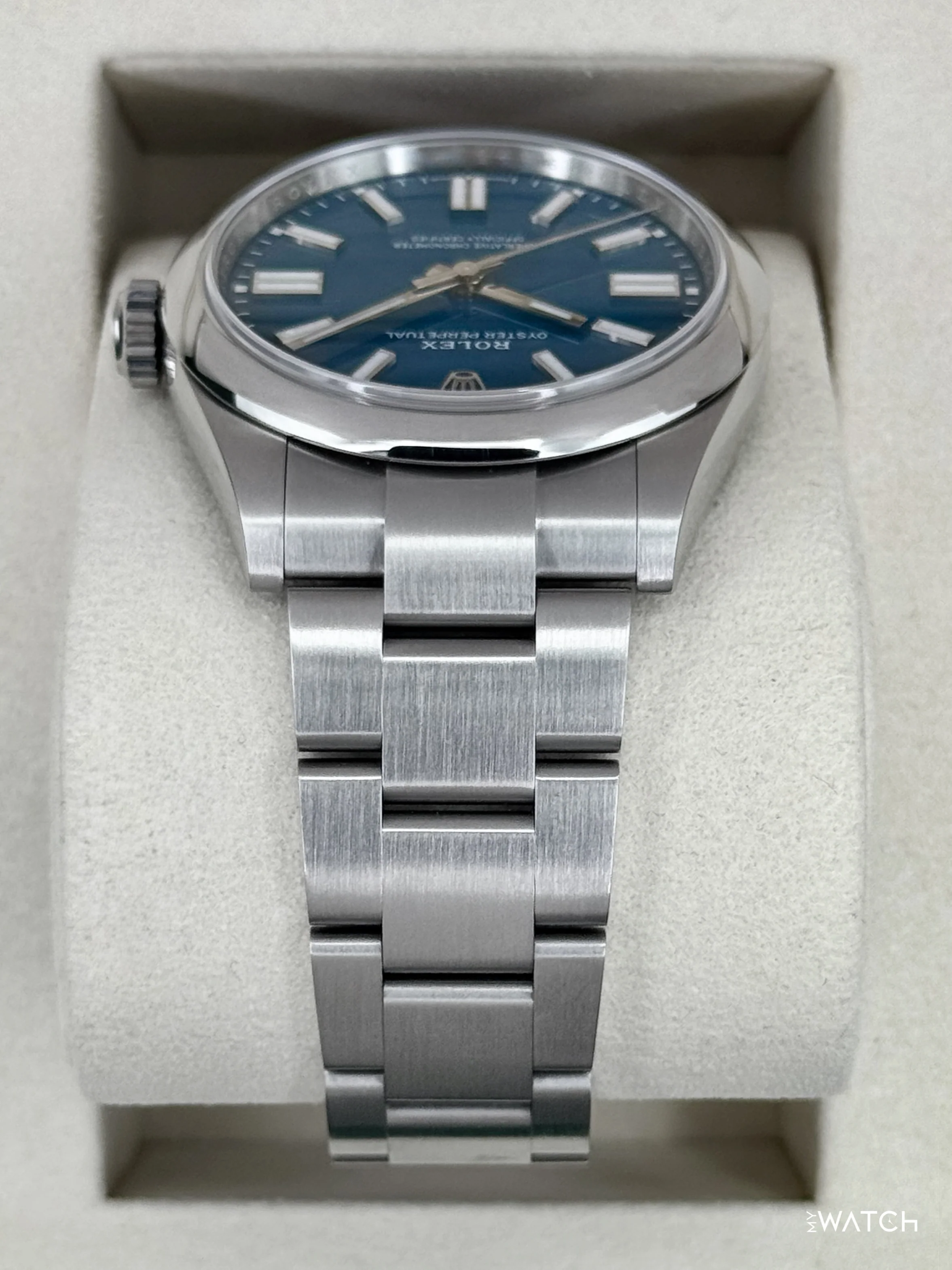 2025 Rolex Oyster Perpetual 41mm 134300 Med Blue Dial - Image 4