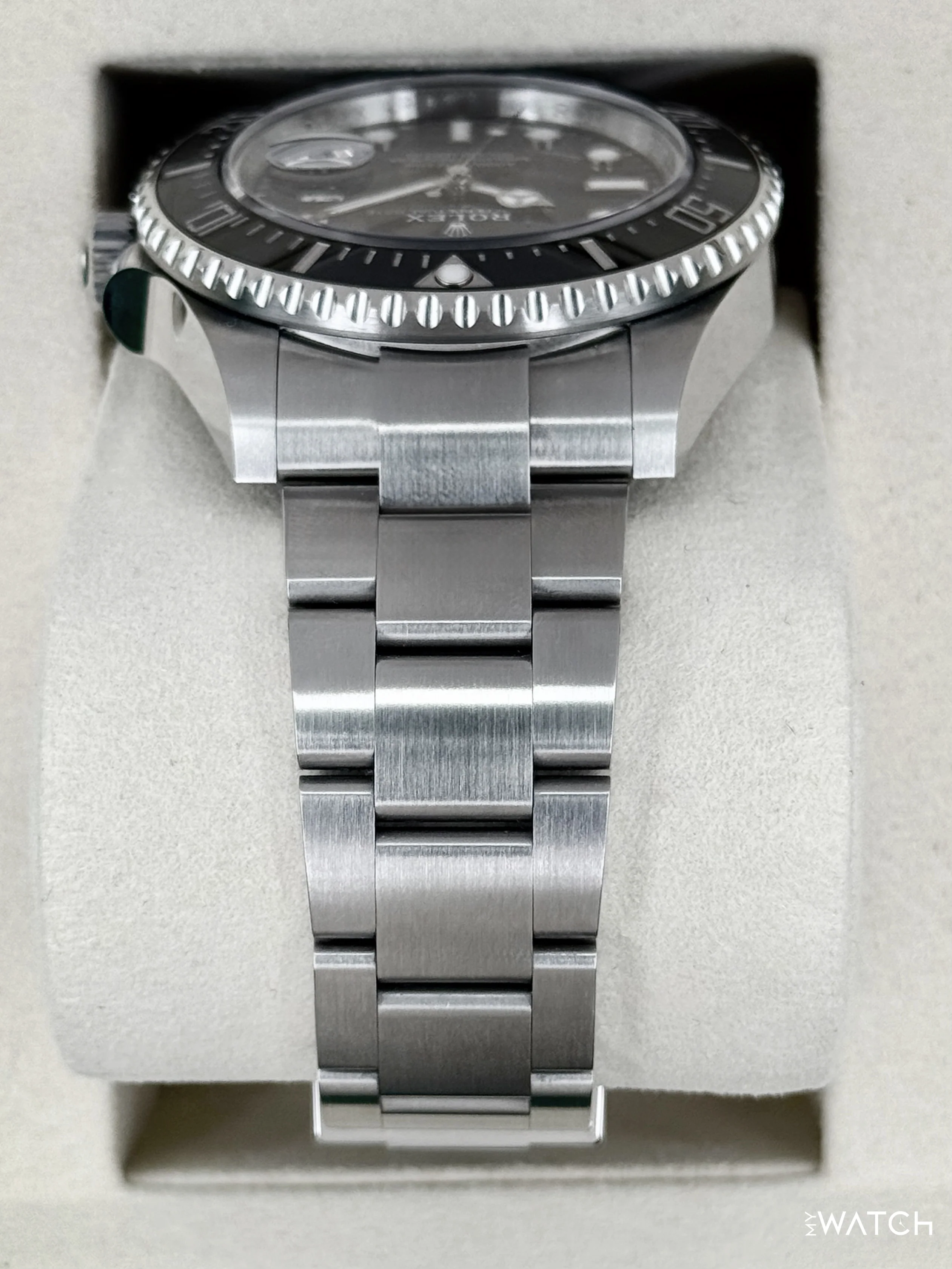 2025 Rolex Sea-Dweller 43mm 126600 Black Dial - Image 4