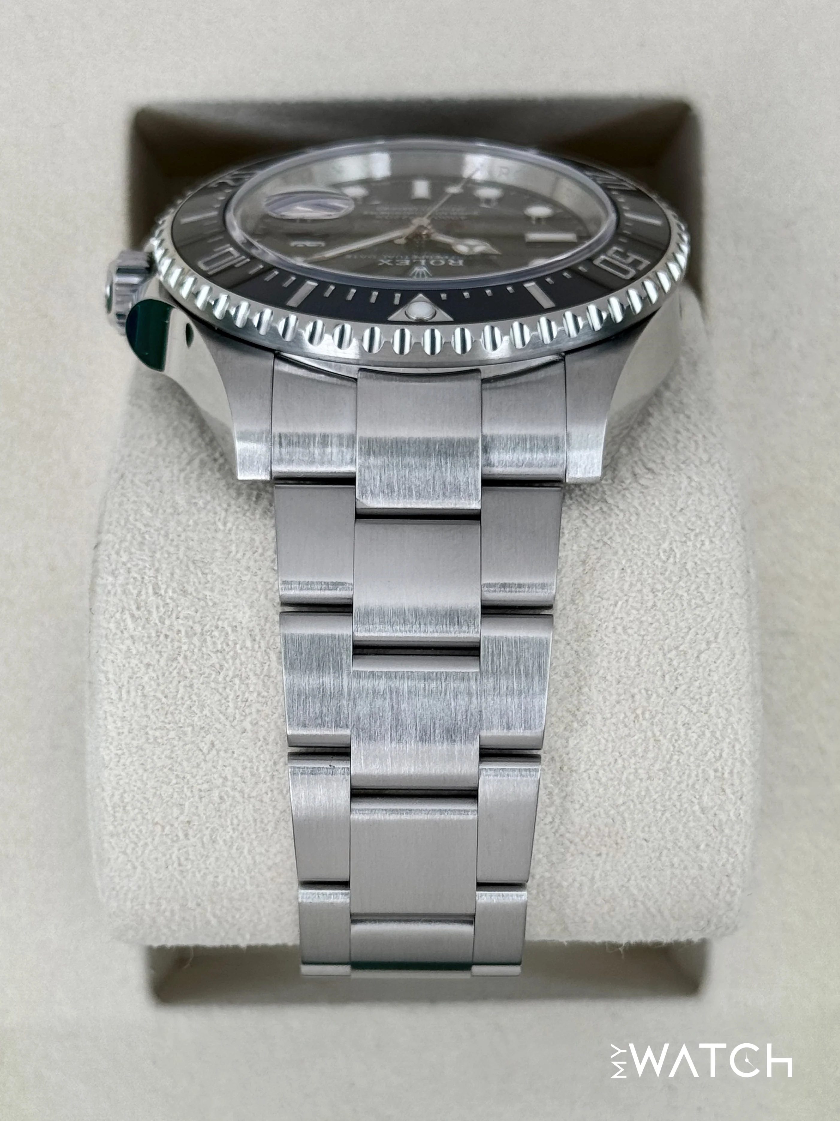 2025 Rolex Sea-Dweller 43mm 126600 Black Dial - Image 4