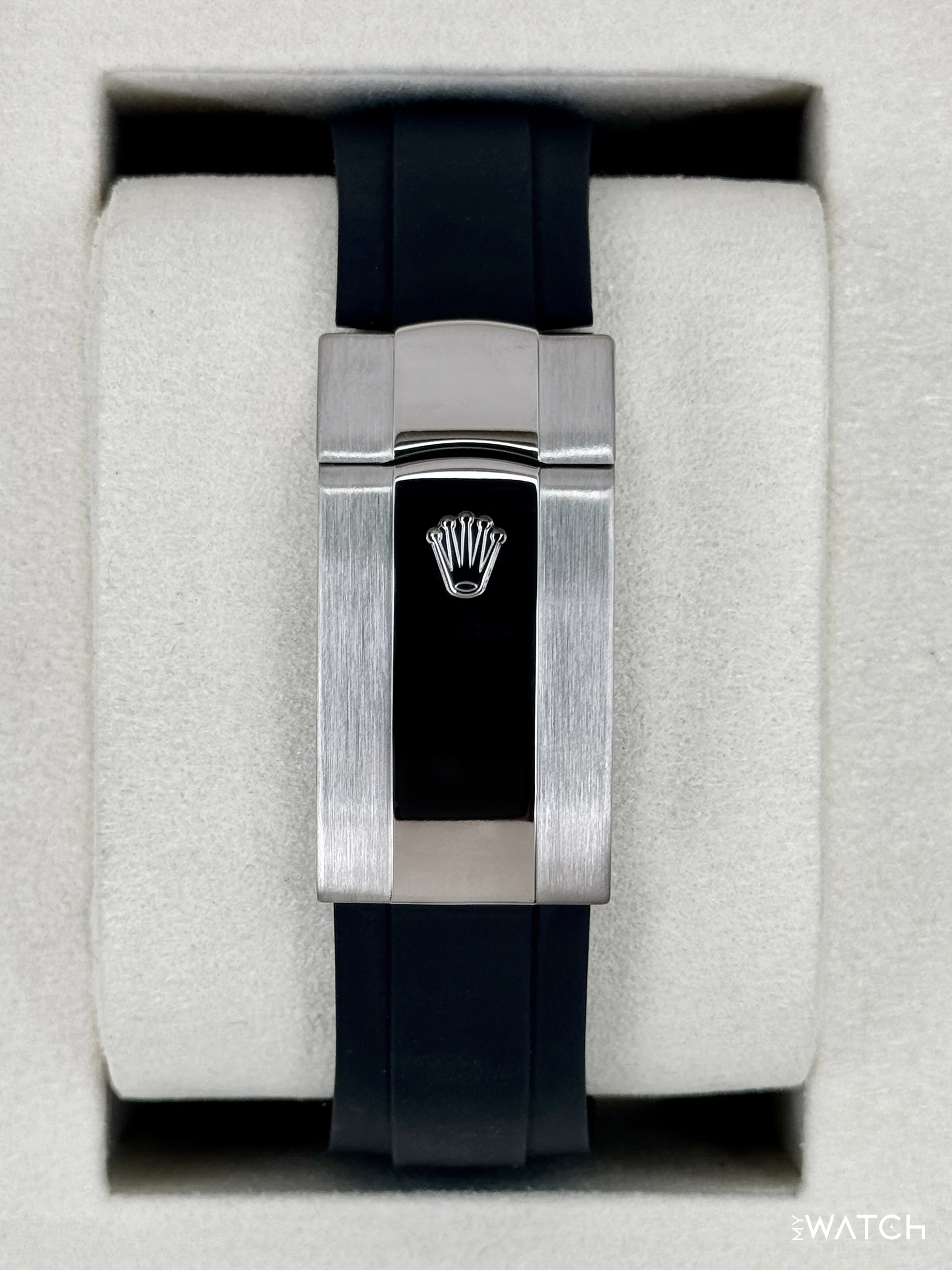 2025 Rolex Sky-Dweller 42mm 336239 White Gold Oysterflex Black Dial - Image 2