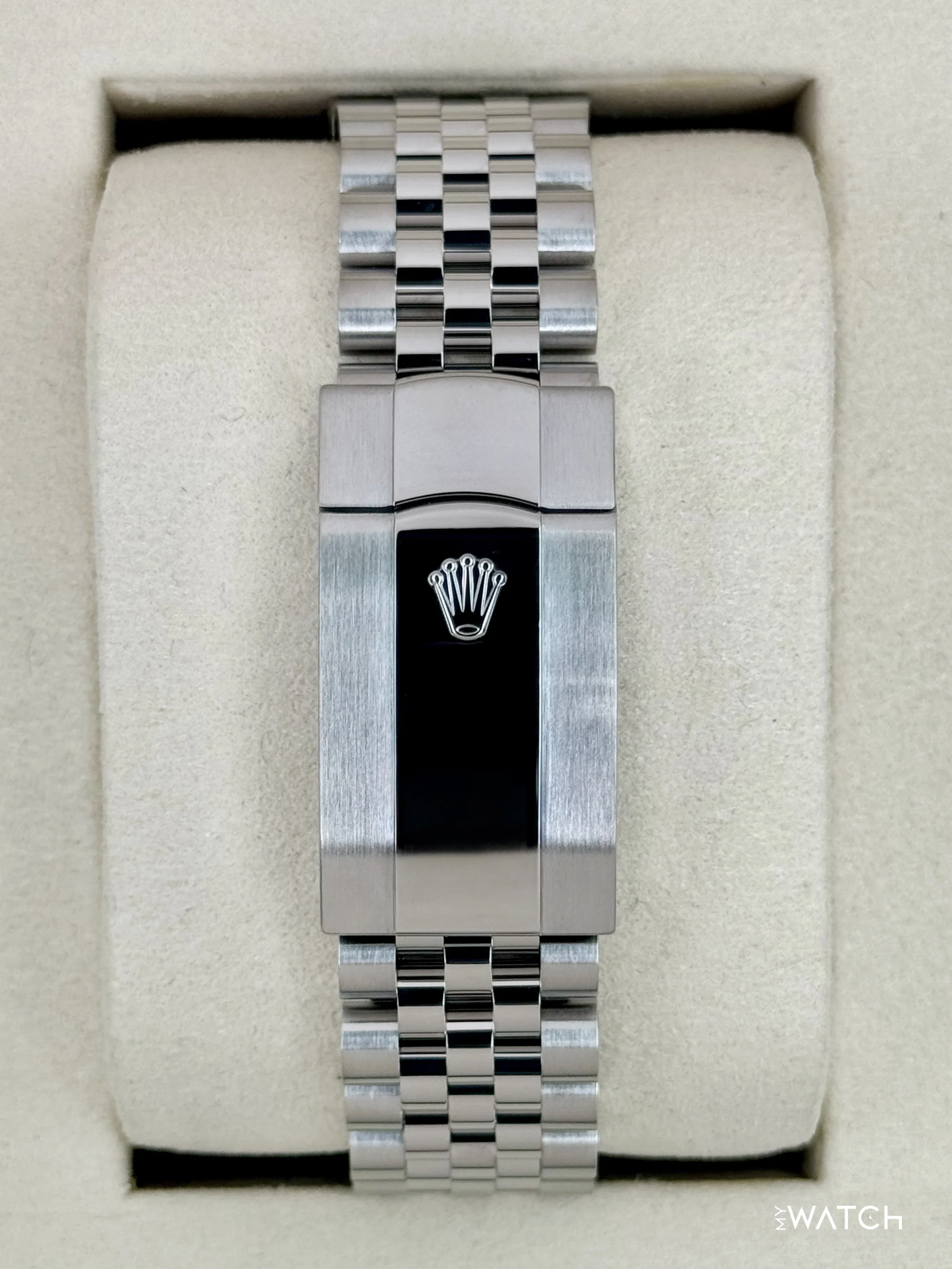 2025 Rolex Sky-Dweller 42mm 336934 Jubilee Blue Dial - Image 2