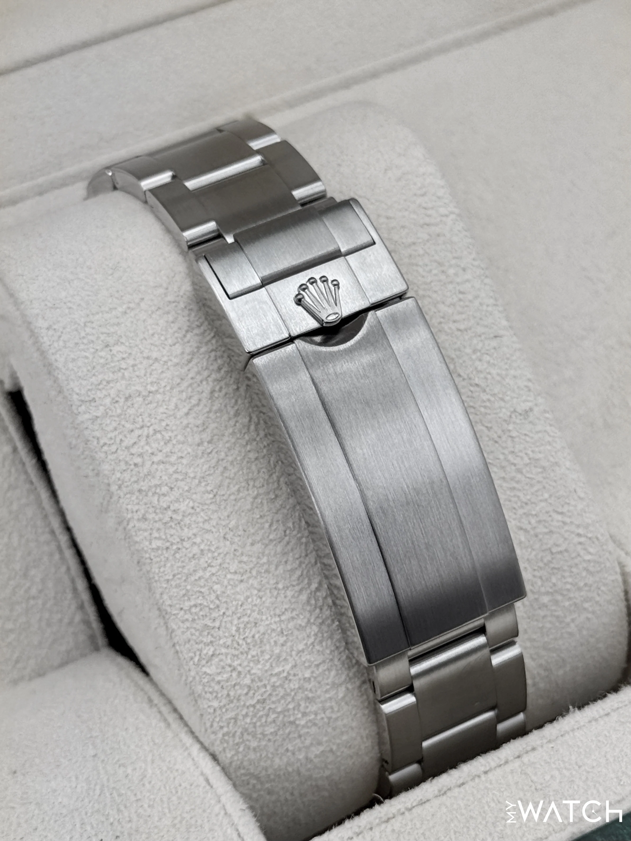 2025 Rolex Submariner 41mm 124060 Stainless Steel Black Dial - Image 2