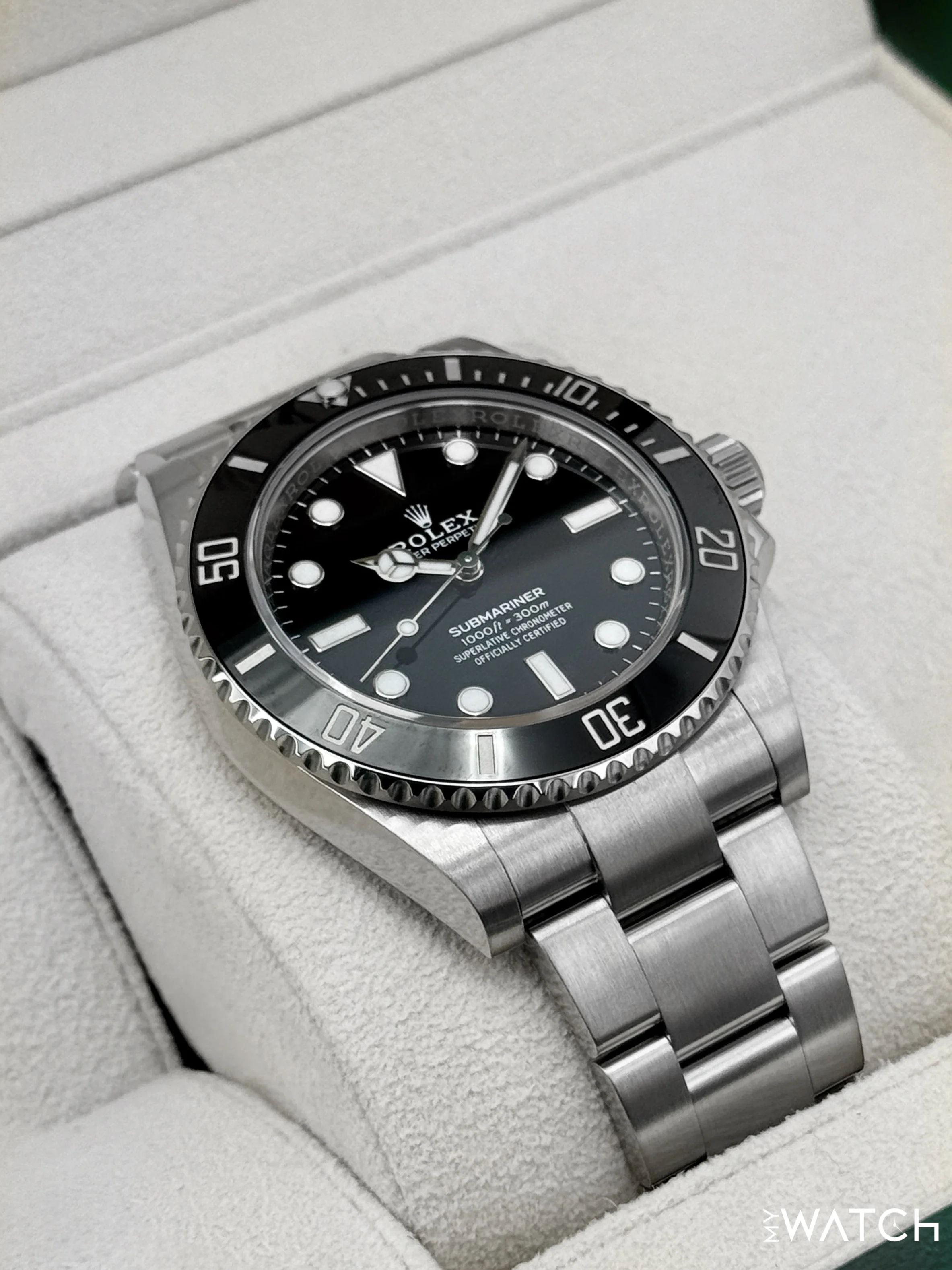 2025 Rolex Submariner 41mm 124060 Stainless Steel Black Dial - Image 6