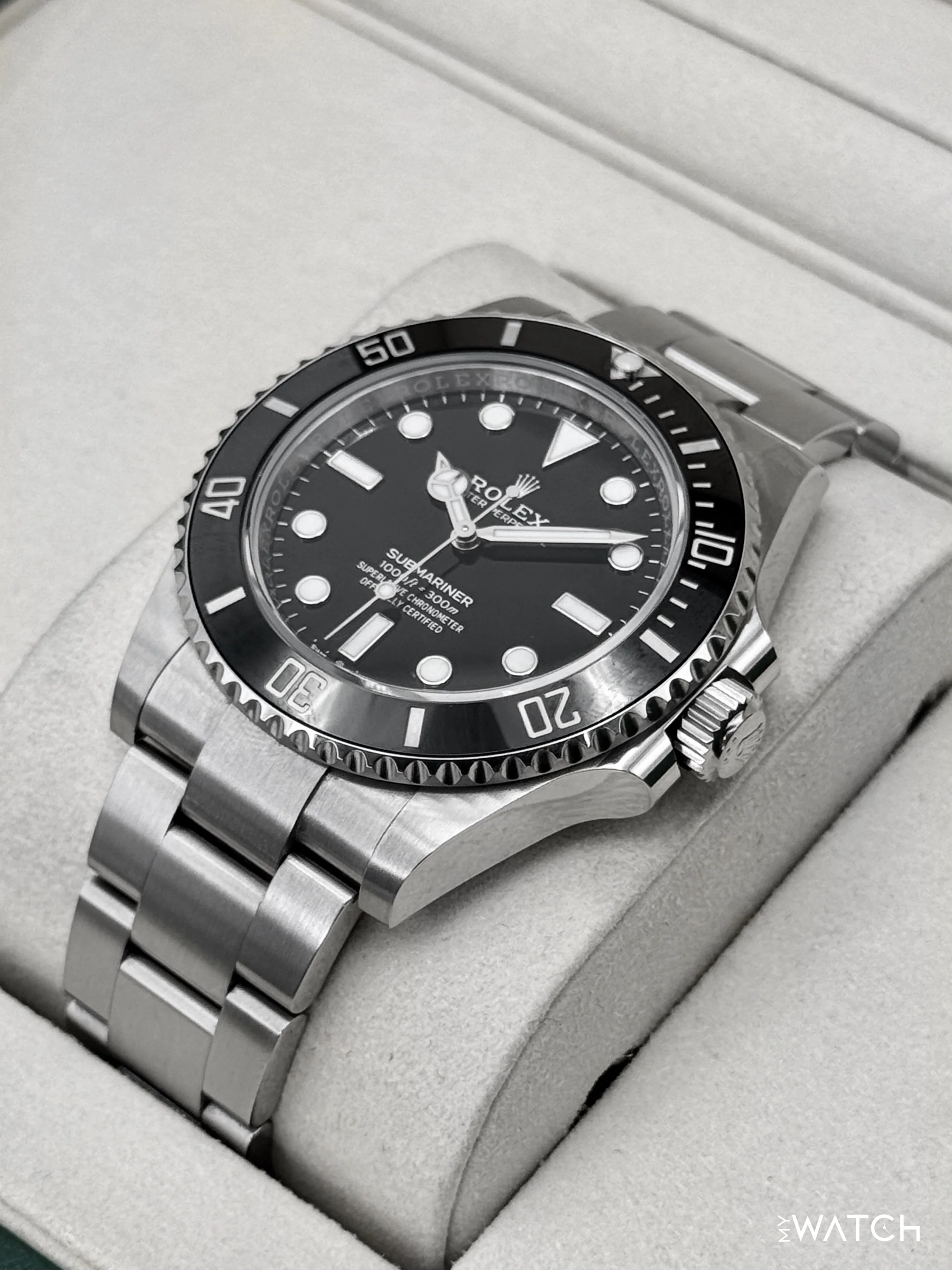 2025 Rolex Submariner 41mm 124060 Stainless Steel Black Dial - Image 5