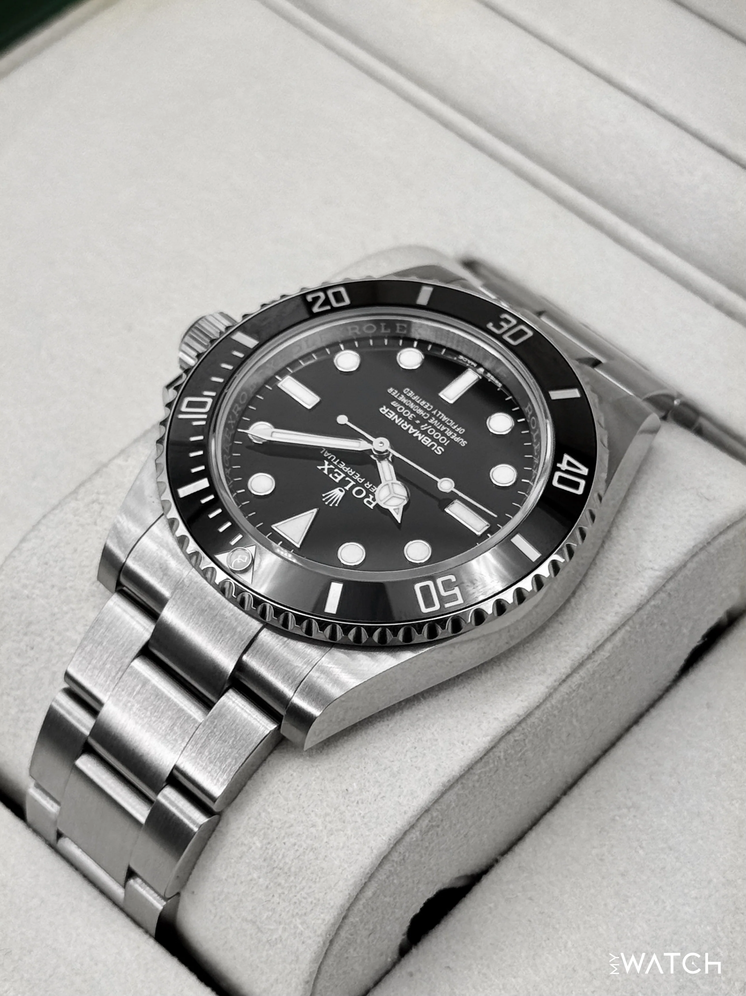 2025 Rolex Submariner 41mm 124060 Stainless Steel Black Dial - Image 7