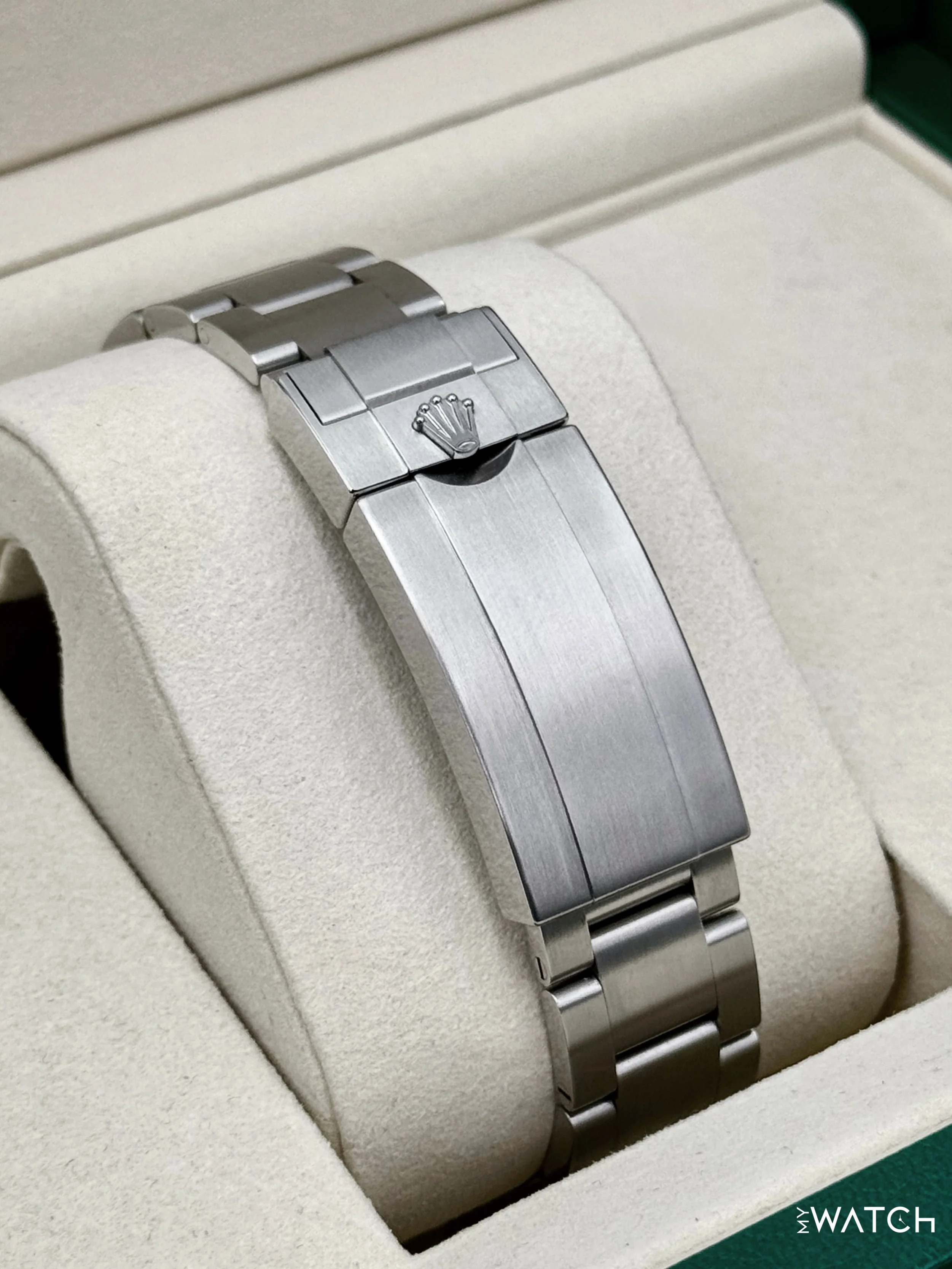2025 Rolex Submariner 41mm 124060 Stainless Steel Black Dial - Image 2
