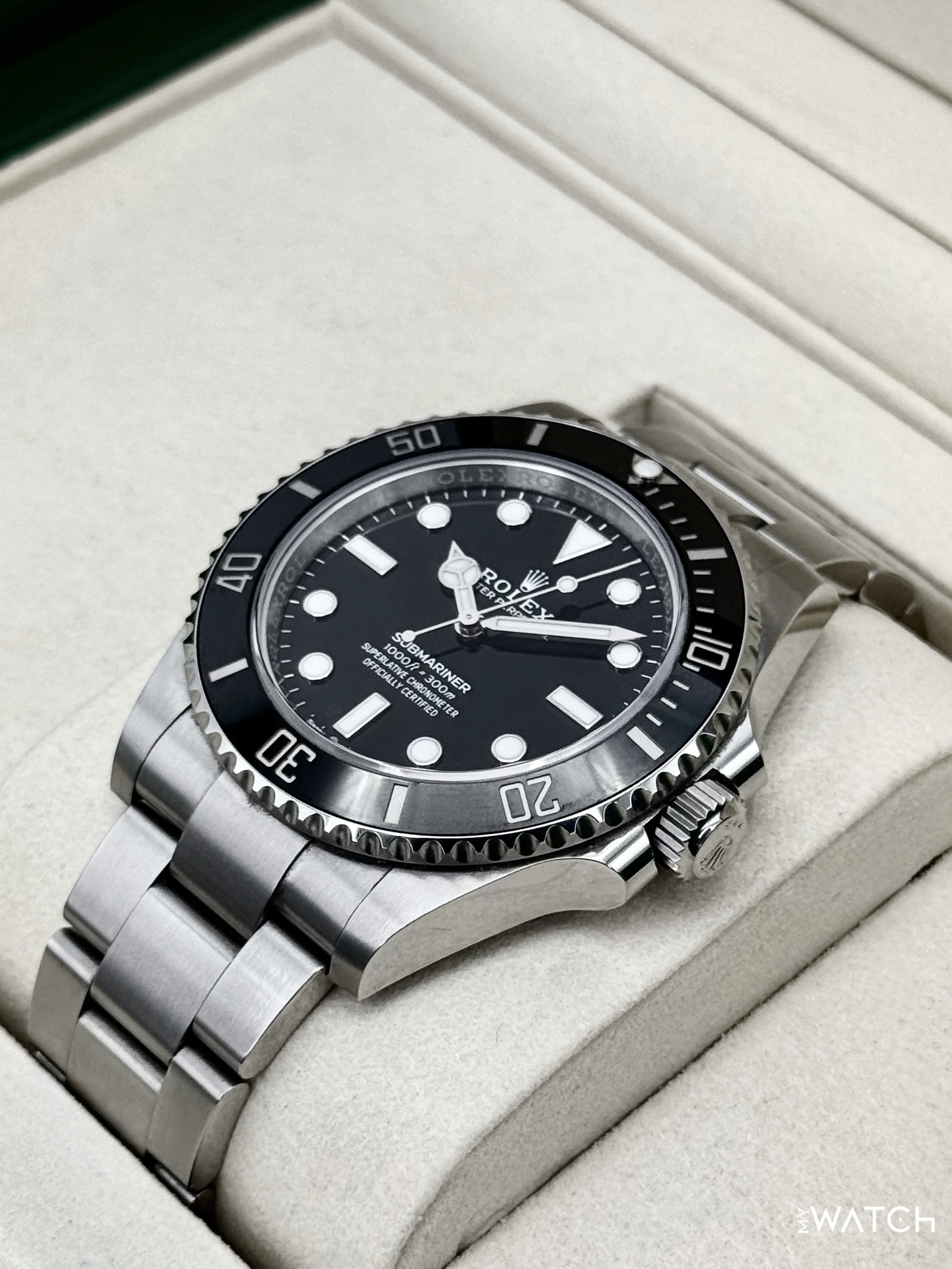2025 Rolex Submariner 41mm 124060 Stainless Steel Black Dial - Image 5