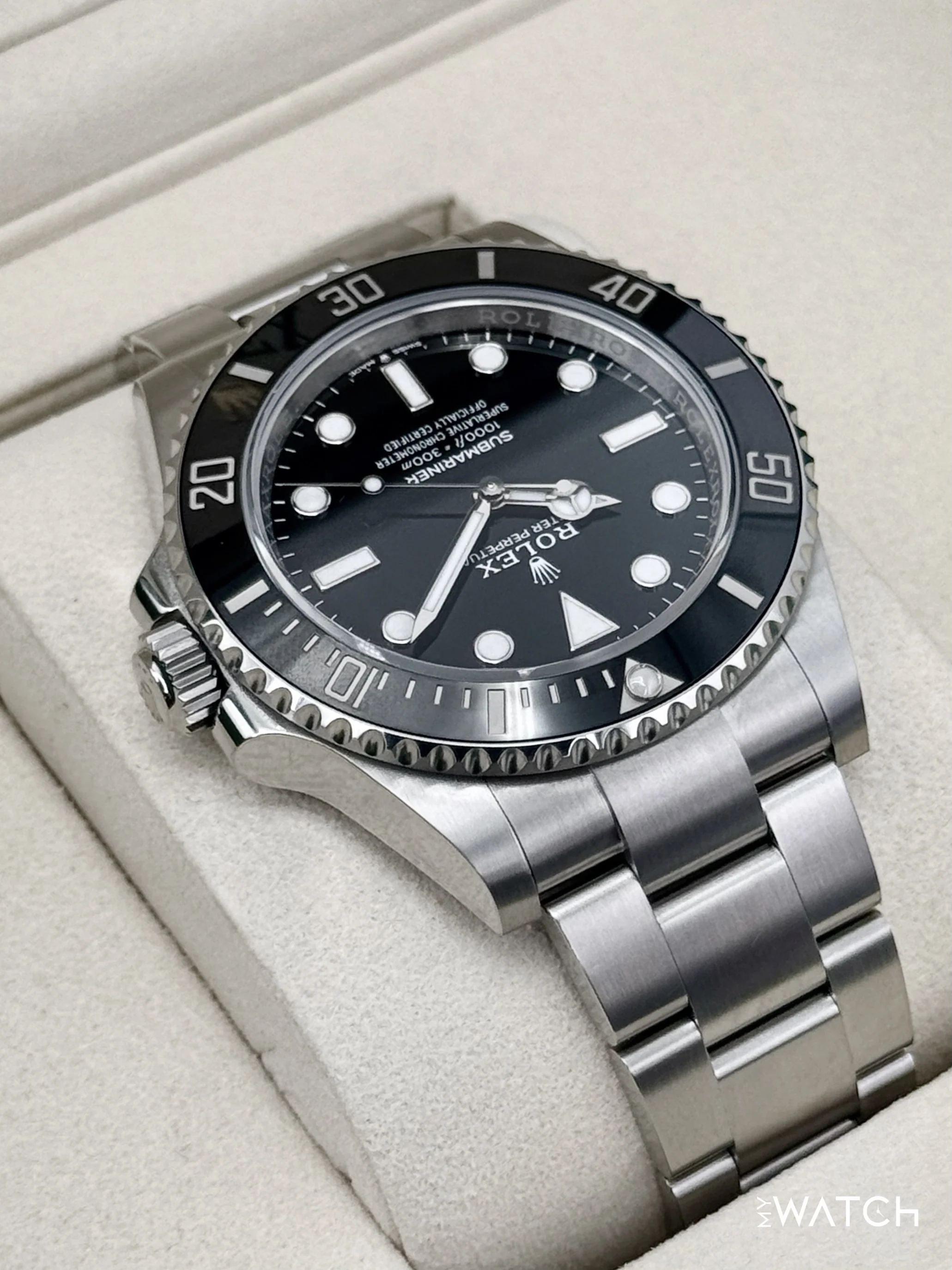 2025 Rolex Submariner 41mm 124060 Stainless Steel Black Dial - Image 8