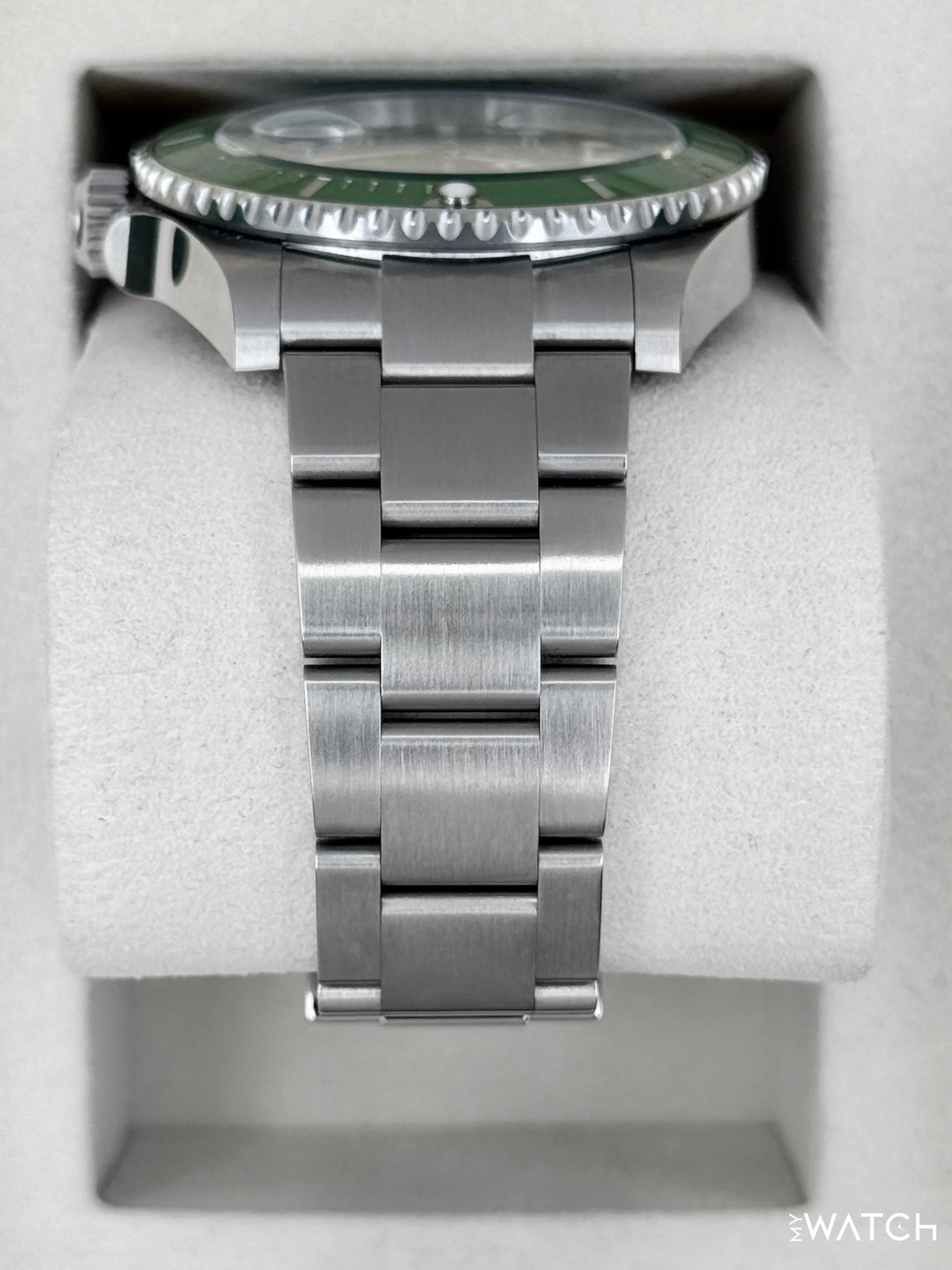 2025 Rolex Submariner "Starbucks" 41mm 126610LV Black Dial - Image 4