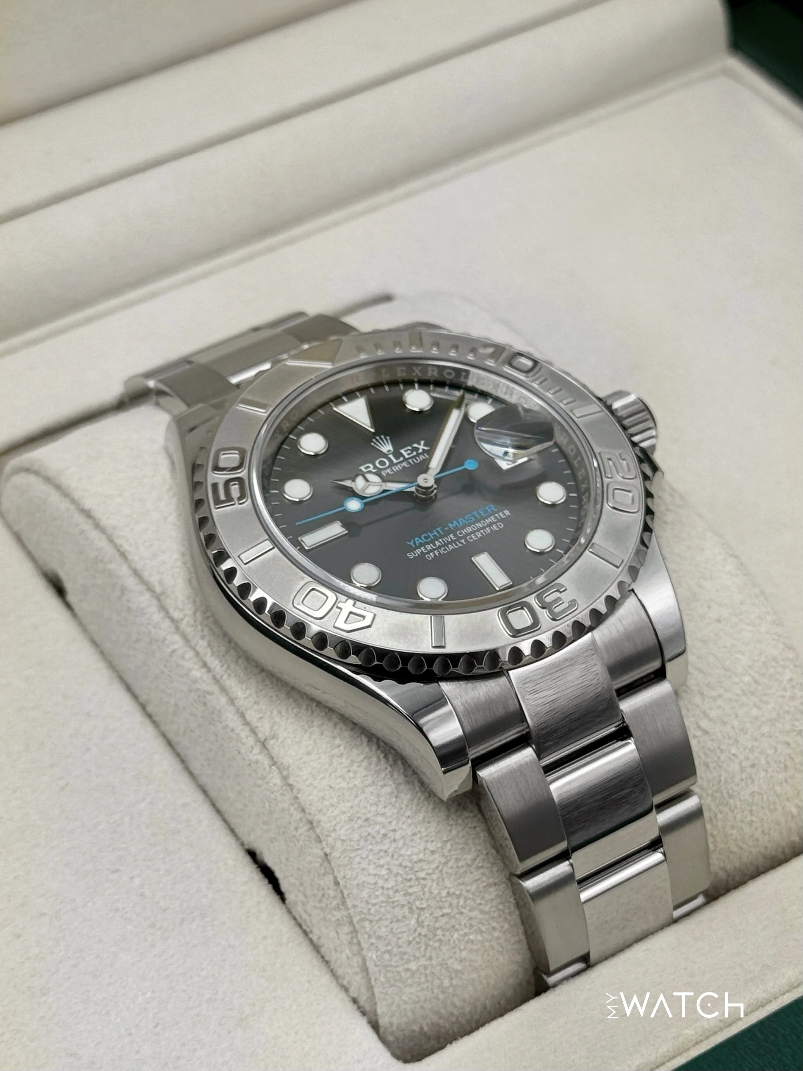 2025 Rolex Yacht-Master 40mm 126622 Stainless Steel Rhodium Dial - Image 6