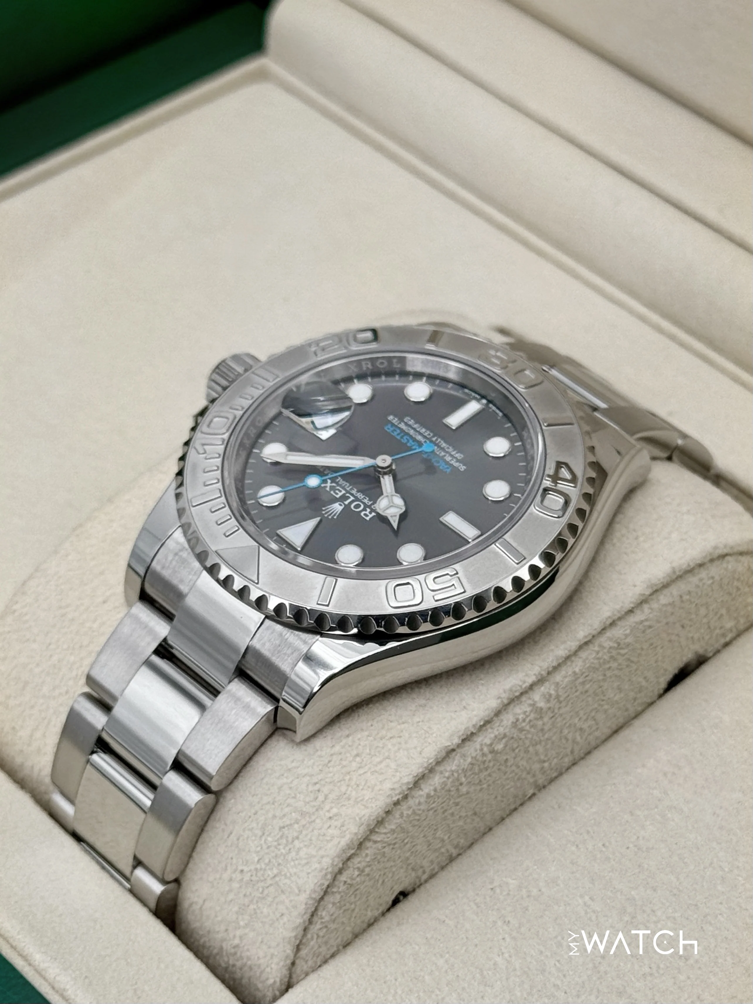 2025 Rolex Yacht-Master 40mm 126622 Stainless Steel Rhodium Dial - Image 7